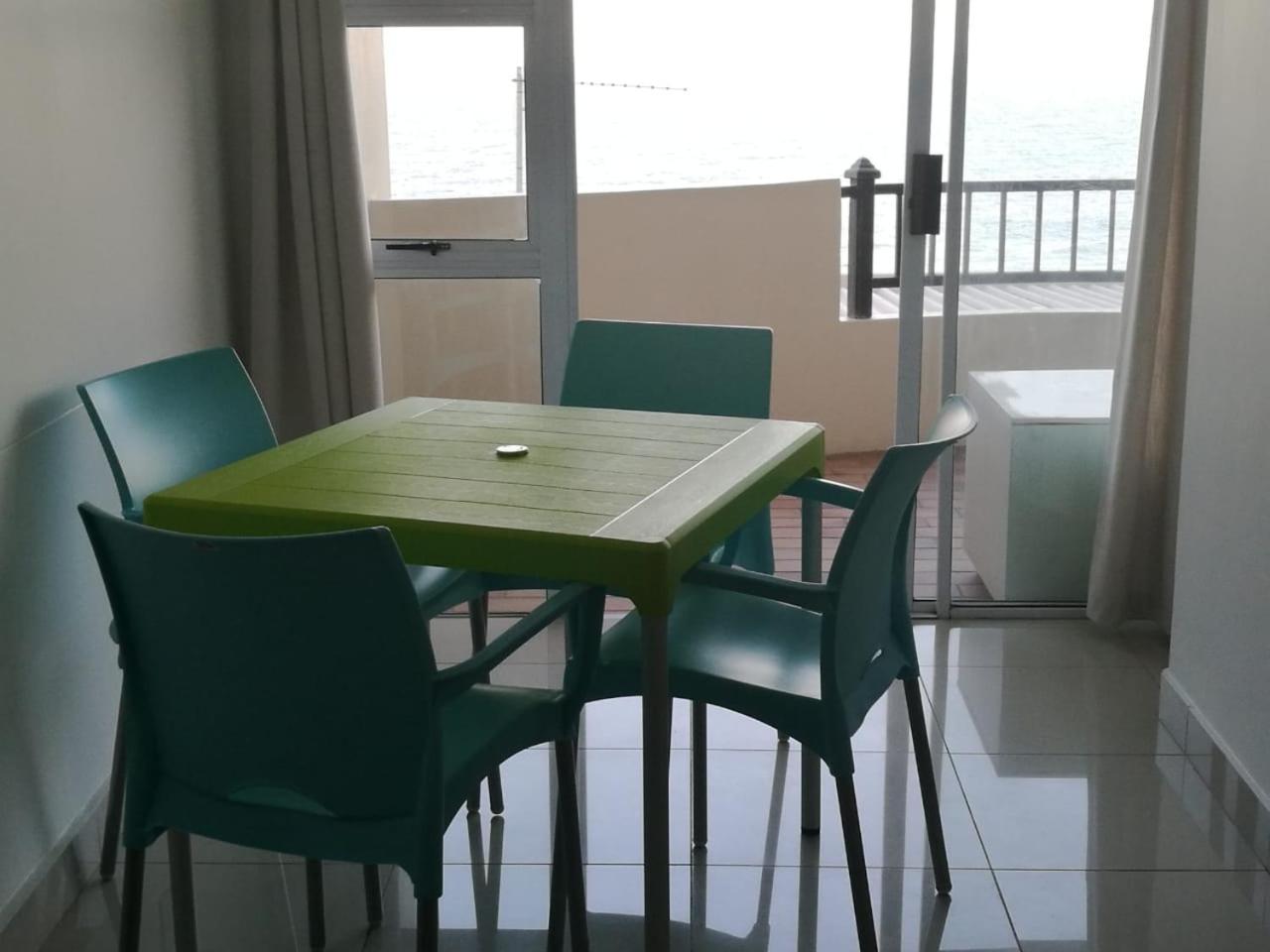Beachfront - Sunrise Views view 3
