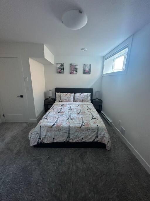 The Royal Bay Escape: Cozy 2 bedrooms garden suite