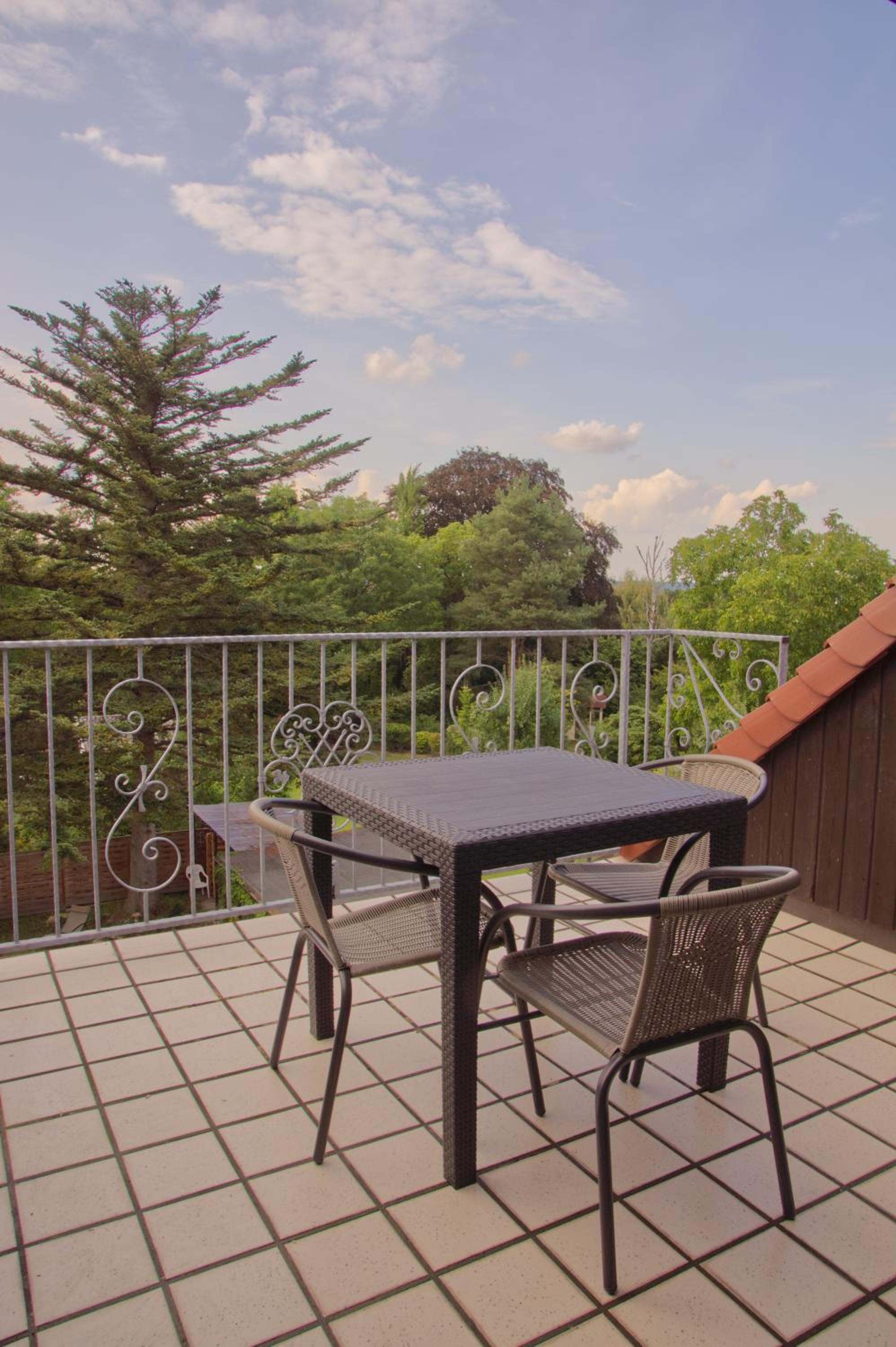 Apartment Traumzeit mit Balkon in Vorstadtvilla