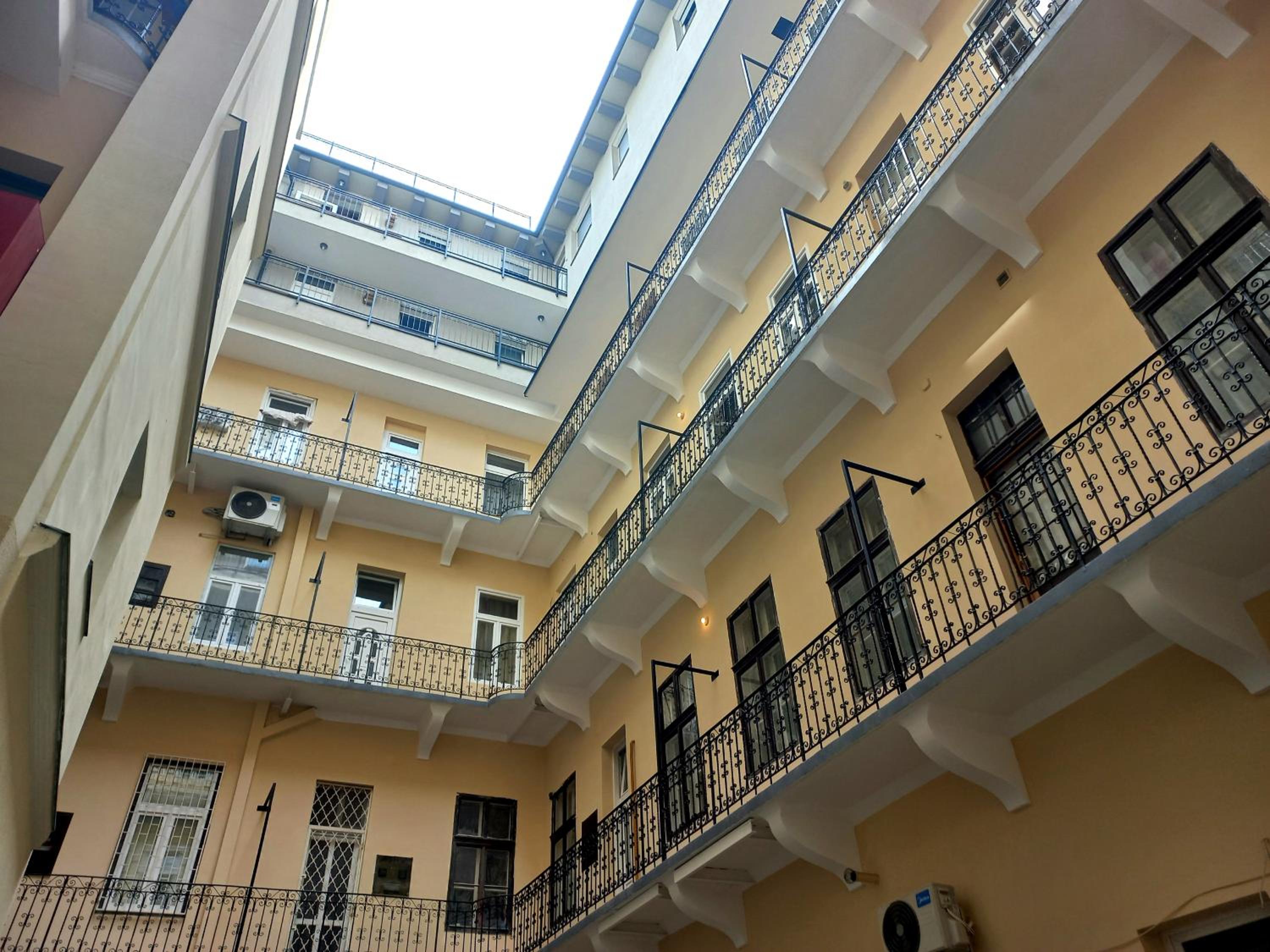 Photo 23