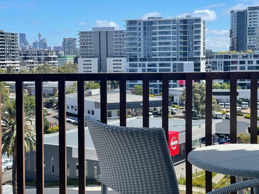Cosy Stays 1 Bedroom Apartment Rosebery Parking & Balcony Sydney Escape