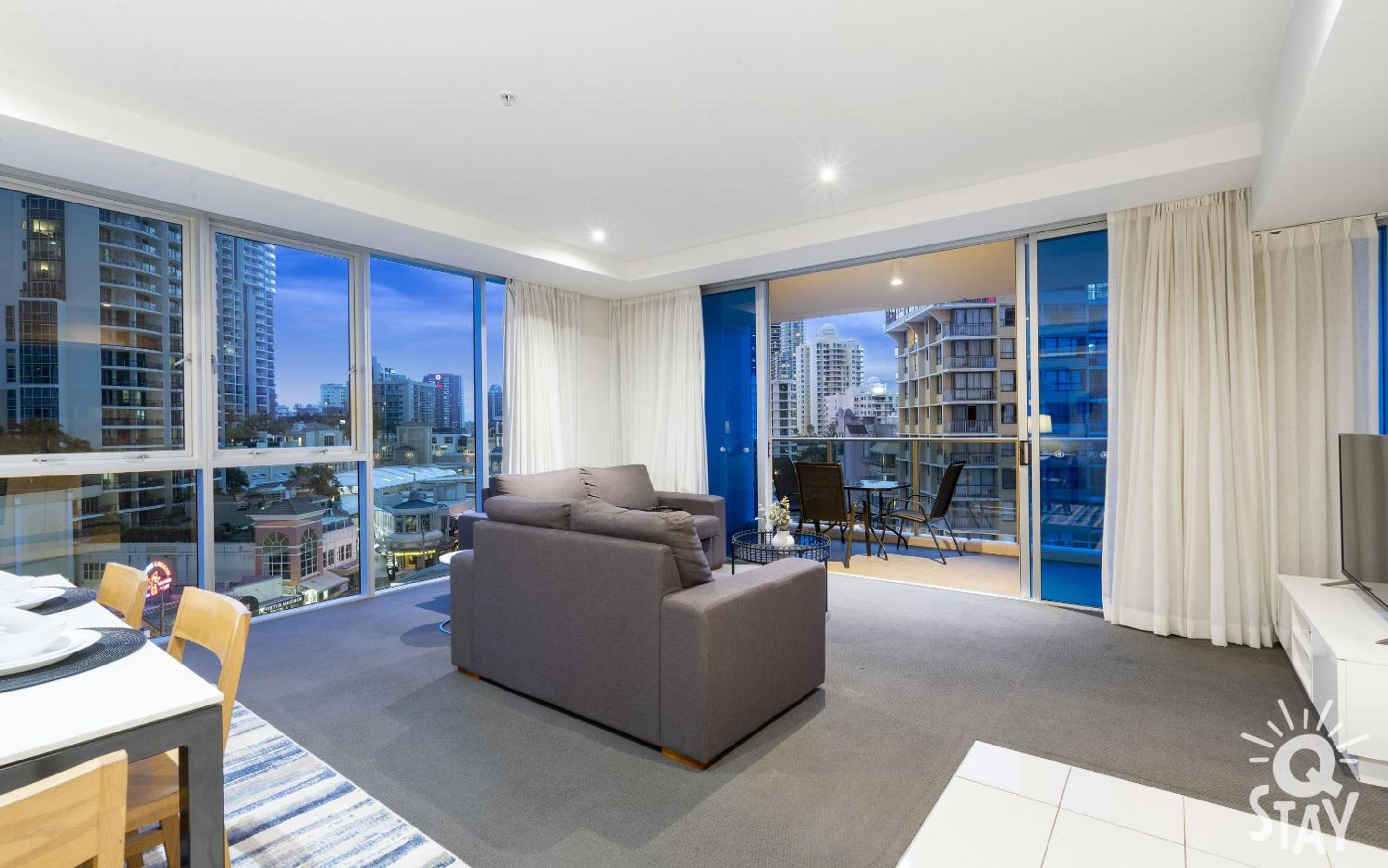 H'Residences LIMITED 7 NIGHT DEAL 2 bedroom 2 bathroom city view - KIDS STAY FREE!!!