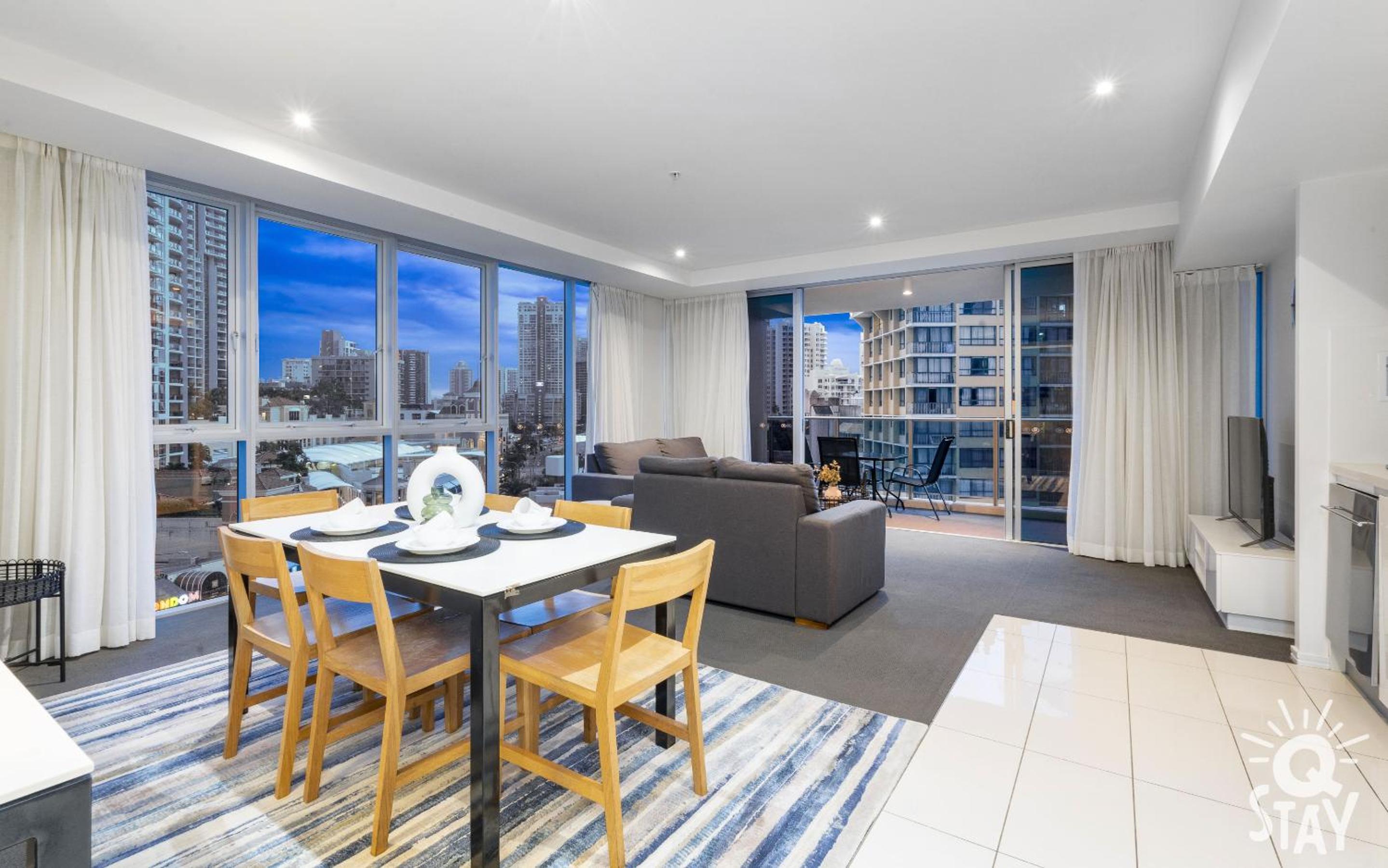 H'Residences LIMITED 7 NIGHT DEAL 2 bedroom 2 bathroom city view - KIDS STAY FREE!!!