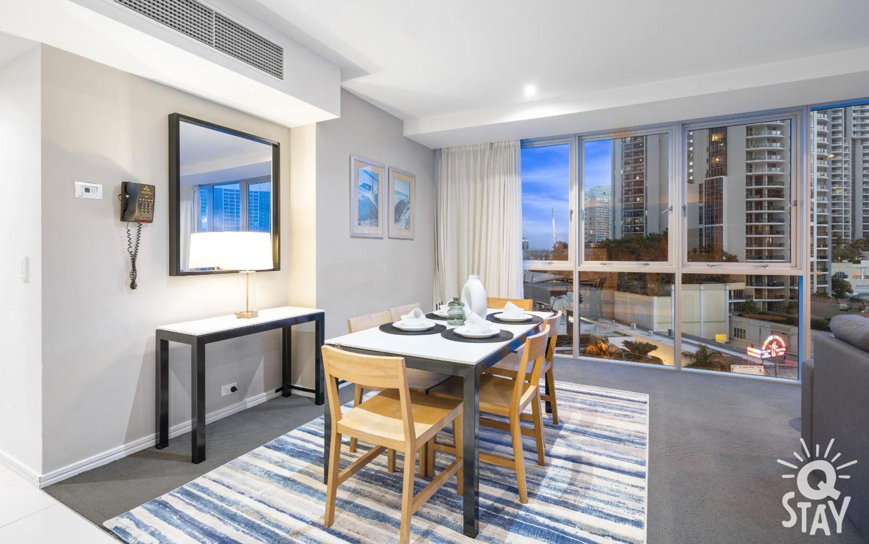H'Residences - 2 Bed Unit in the heart of Surfers