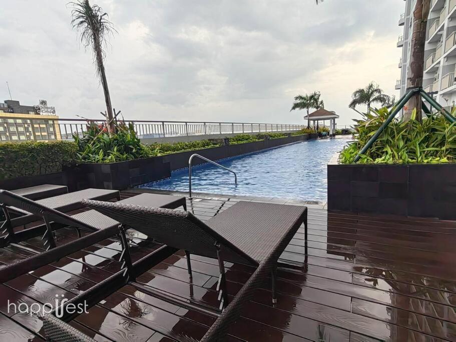 Happirest at Coast Residences, Pasay - 1 Bedroom with Balcony view 4