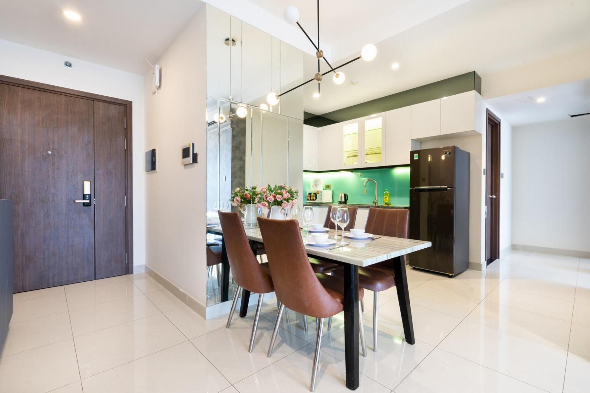 Saigon Royal Apartment 2 bedroom in center