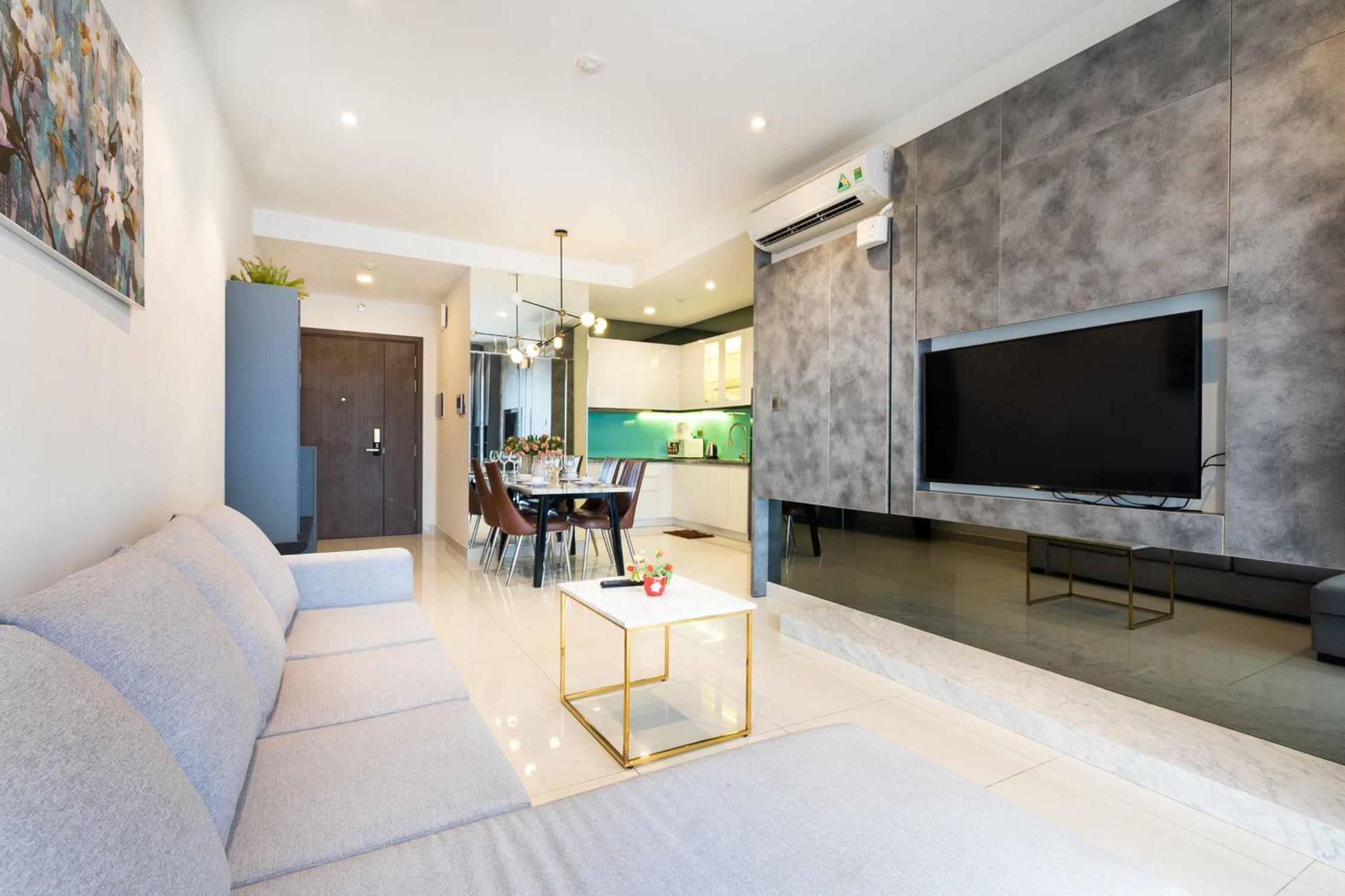 Saigon Royal Apartment 2 bedroom in center