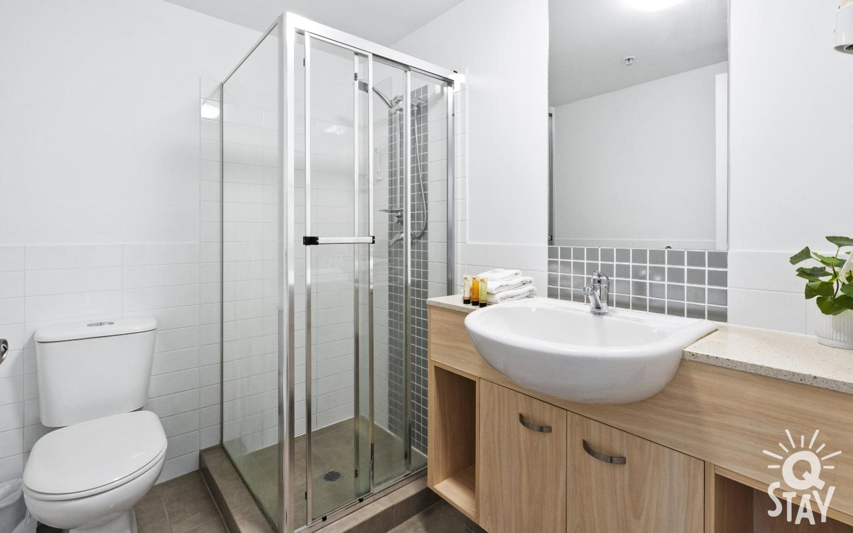 Wings Apartments - Q Stay