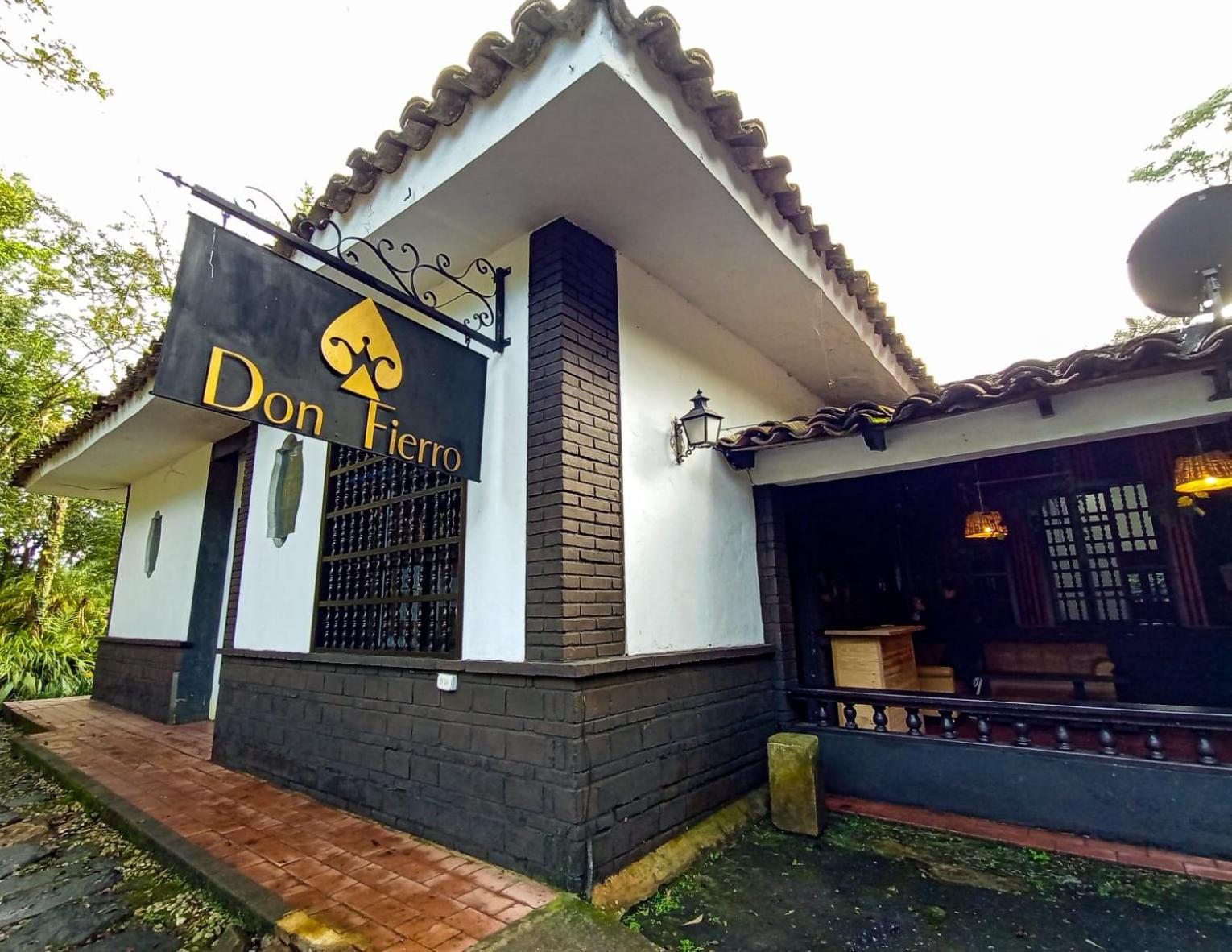 Don Fierro Hostal Campestre