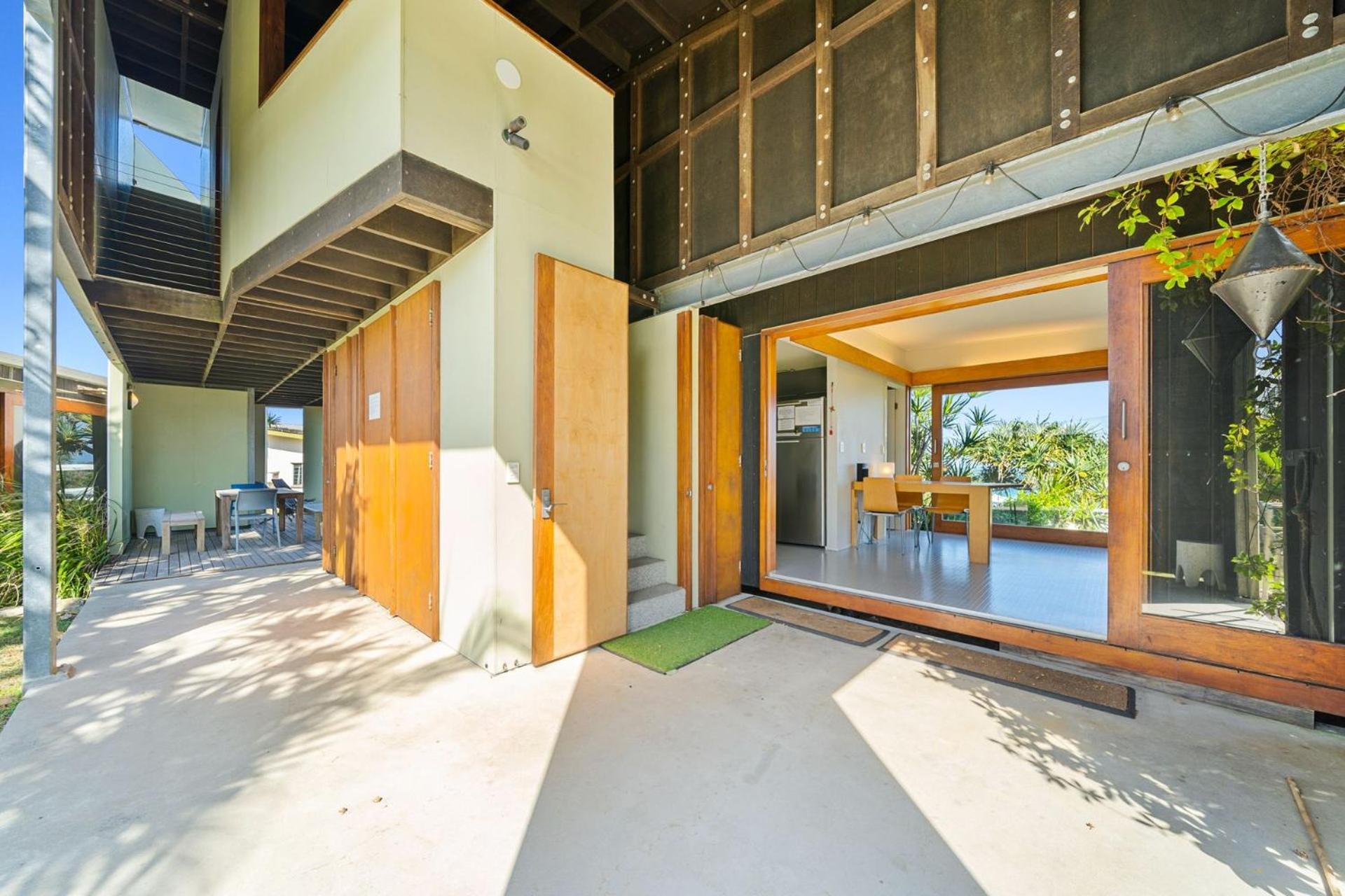 Moongalba by Discover Stradbroke,