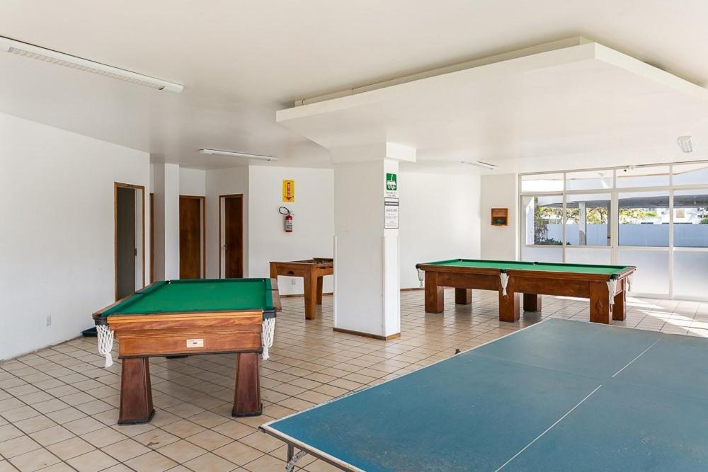 Apartamento 3 quartos +2 garagens+2 banheiros a 40m da Praia dos Ingleses/florianopolis