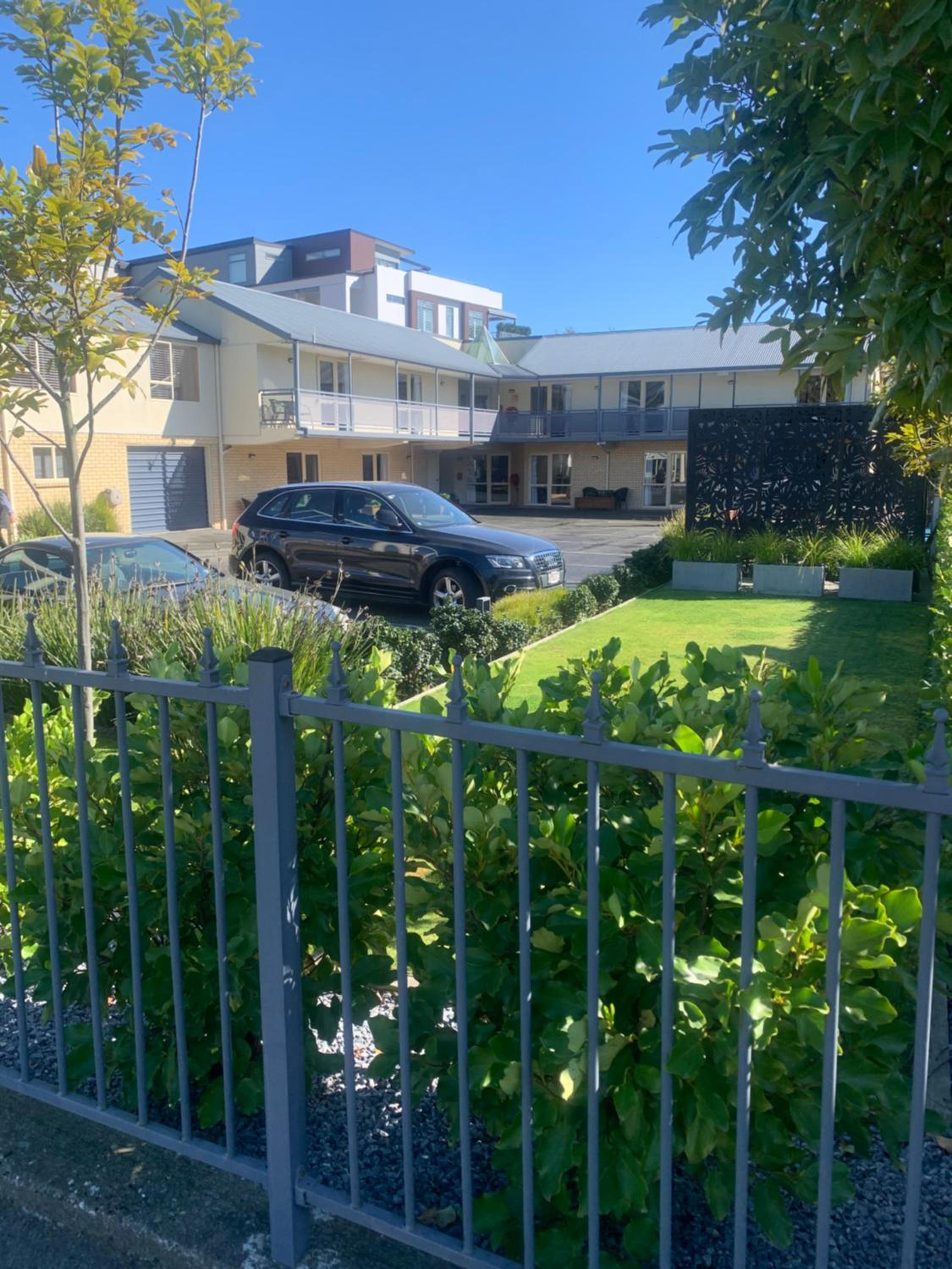 Hotel Apex Motorlodge - Image 1