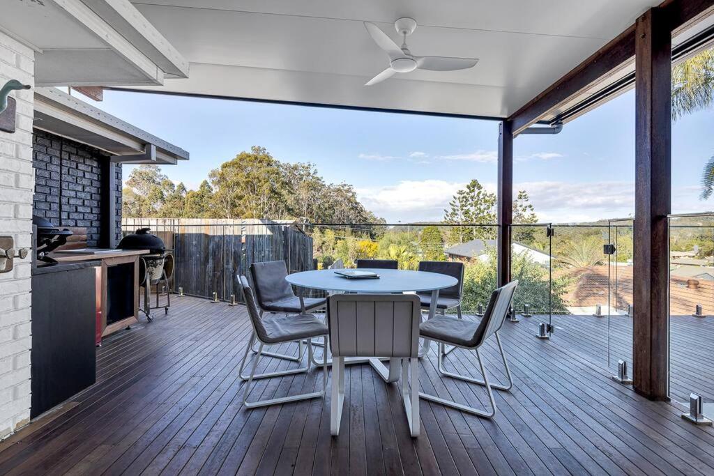 Tranquil 3 bed getaway in Currumbin Pool and Spa!