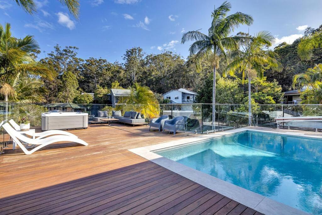 Tranquil 3 bed getaway in Currumbin Pool and Spa!