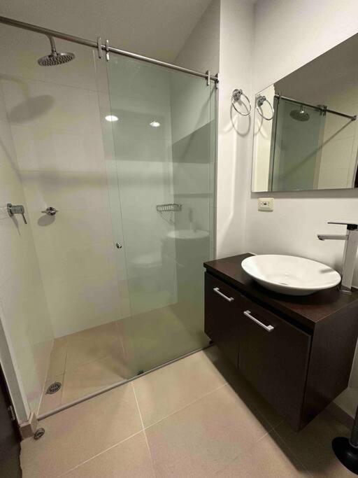 Apartamento mejor sector del poblado, mejor vista.