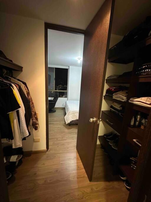 Apartamento mejor sector del poblado, mejor vista.