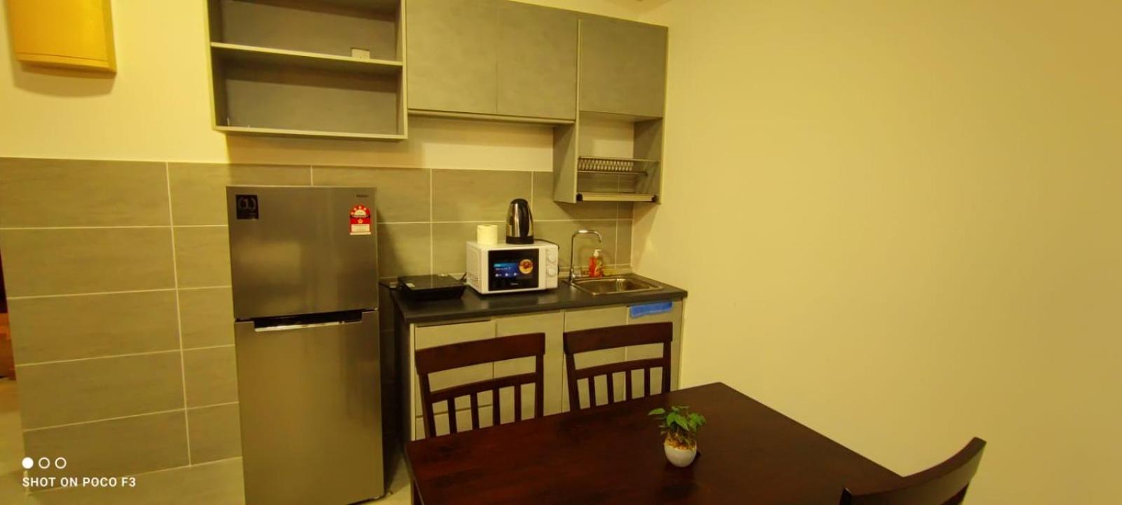 Photo 51