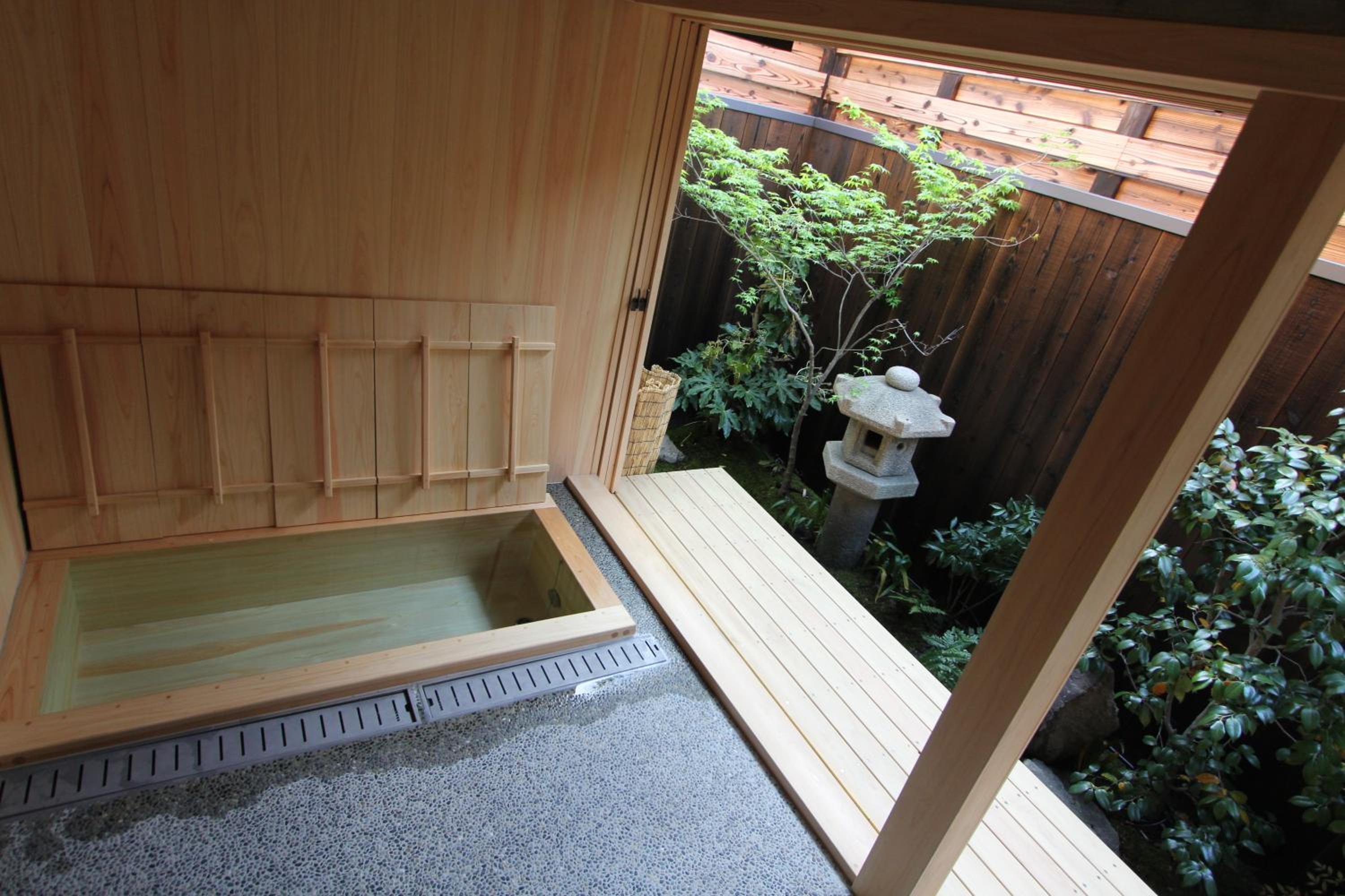 Zen Machiya Private Residence near Heian Shrine view 3