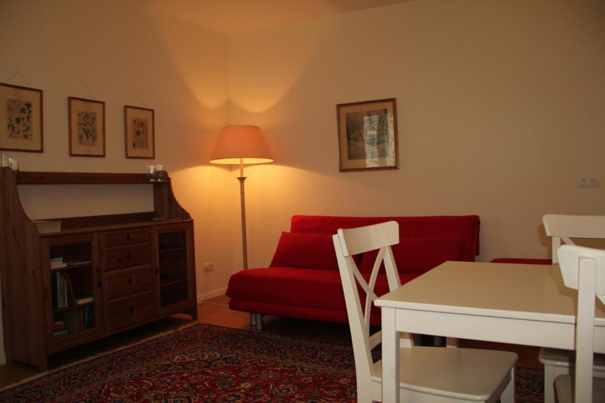 Premarental Apartment