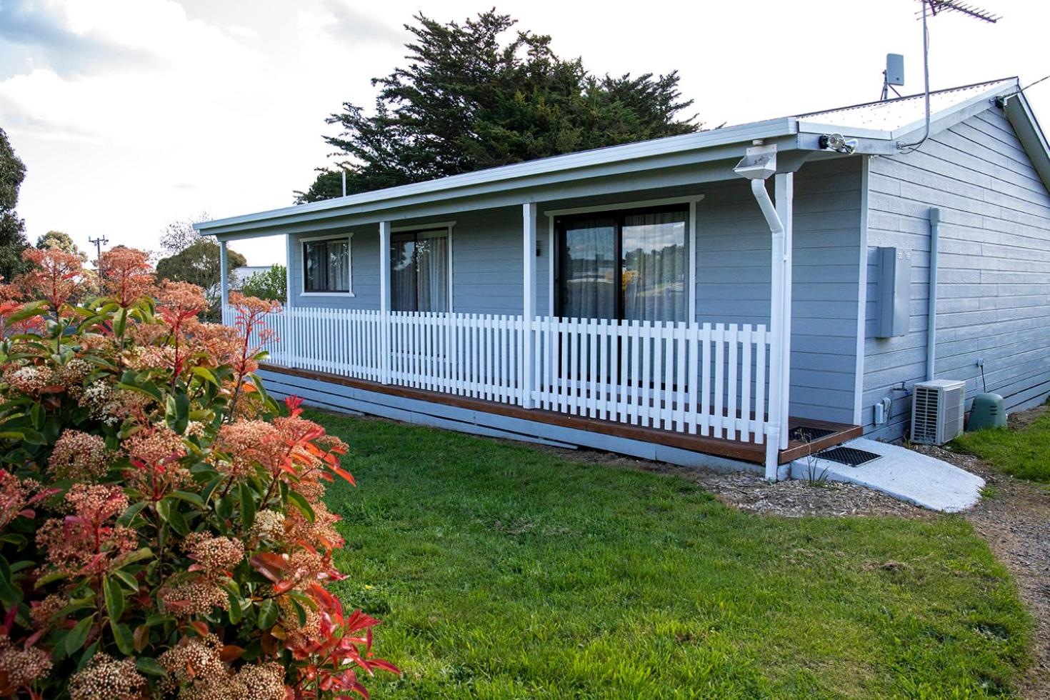 Tranquil, modern self-contained cottage