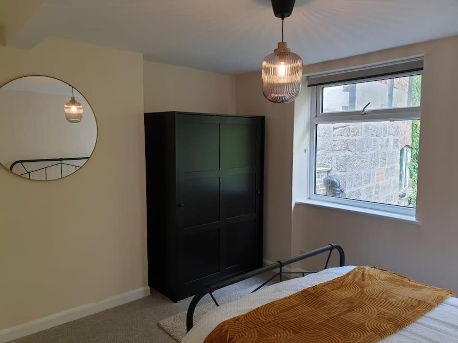 Two Bed Flat Sea view Old town Hastings view 5
