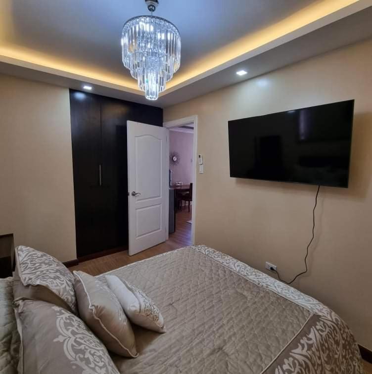 A beautiful two-bedroom Mansionette at Appleone Banawa view 2