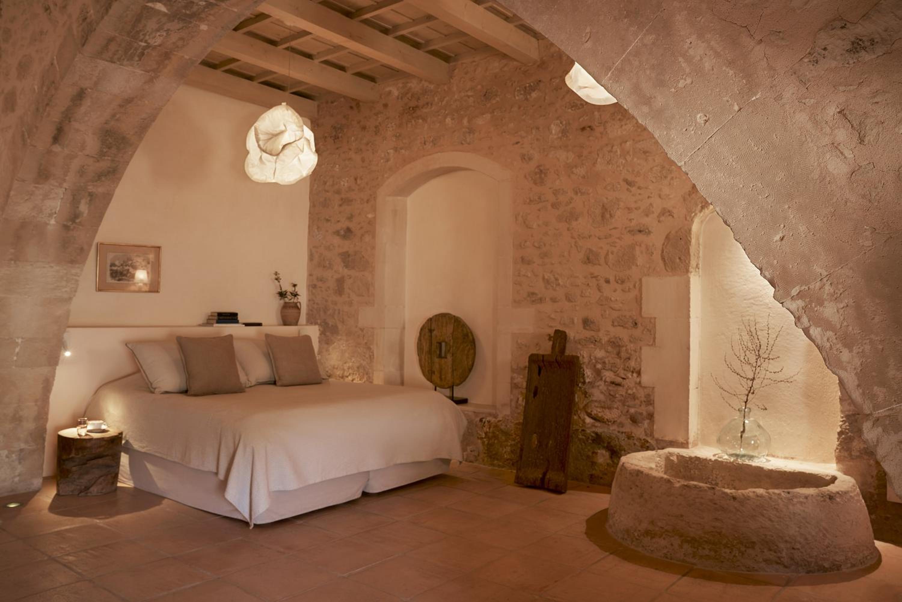 Kapsaliana Village Hotel 100