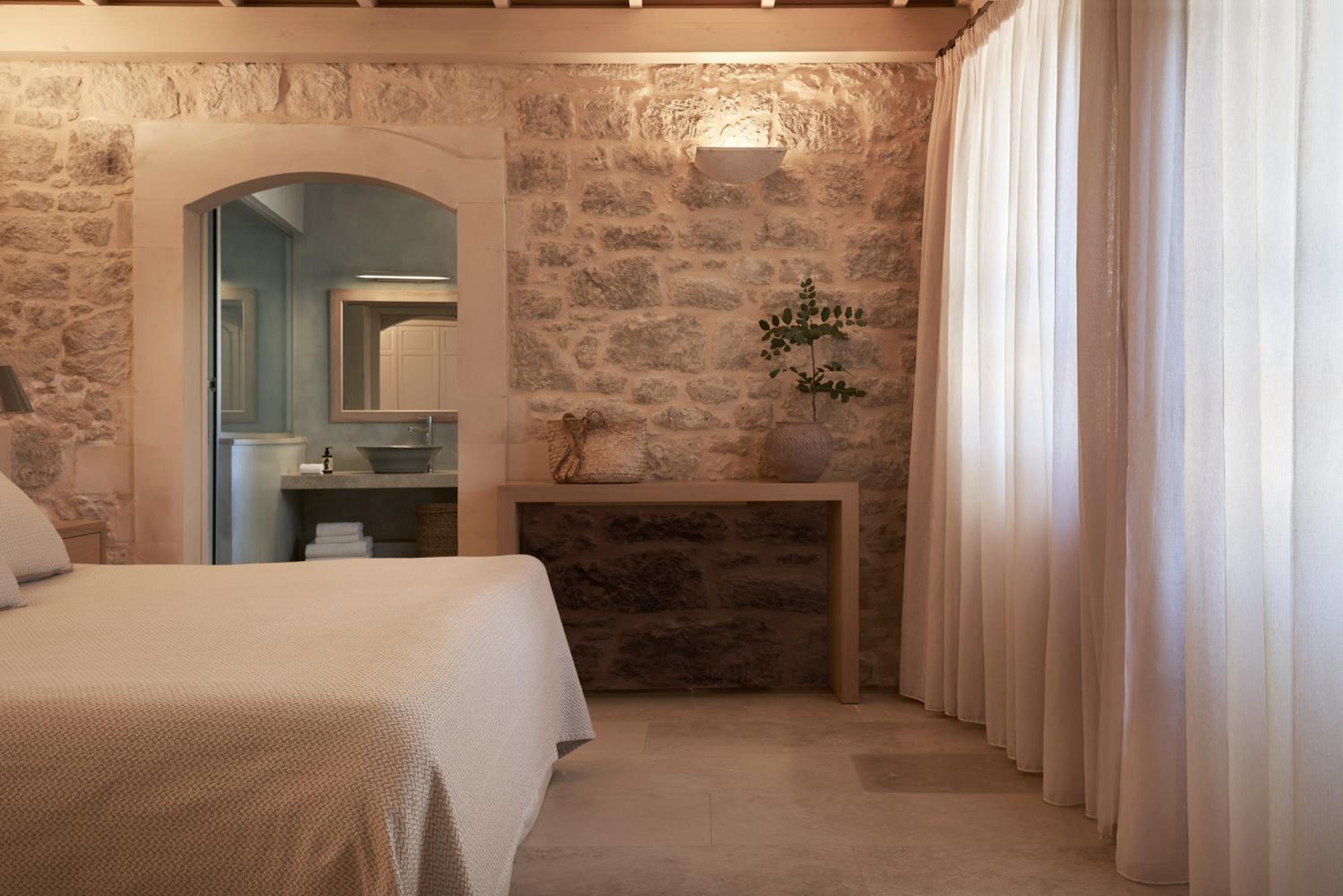 Kapsaliana Village Hotel 145