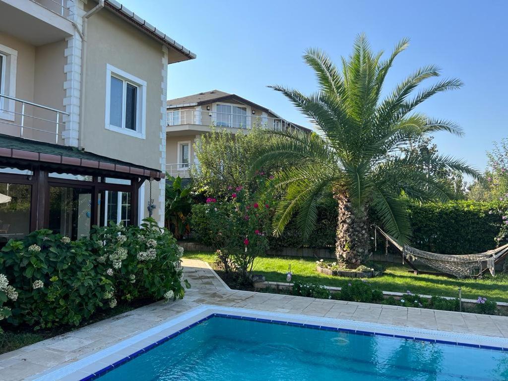 Villa Moon