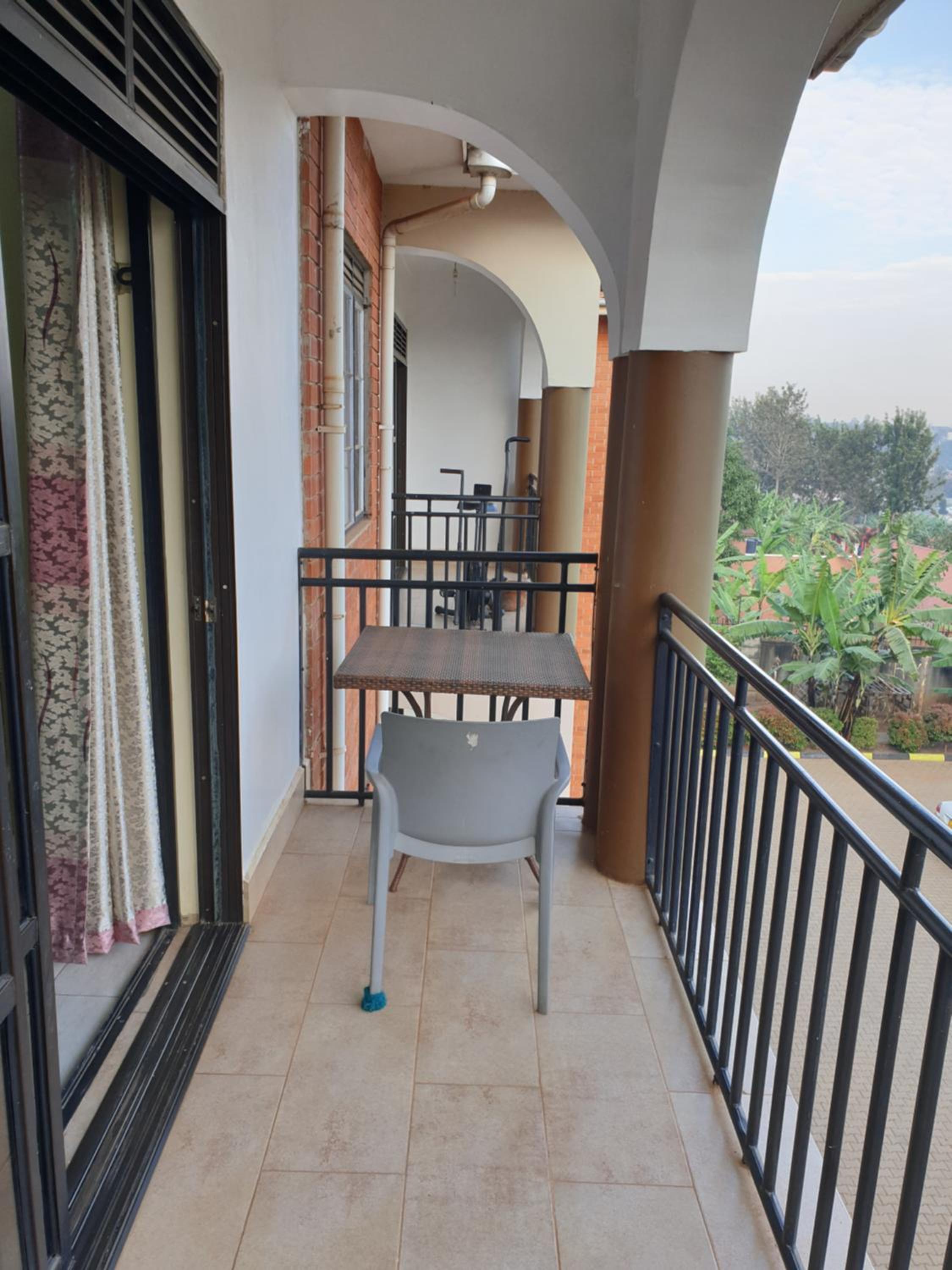 3-Bedroom Mbarara Apartment with Optional Farm Tour