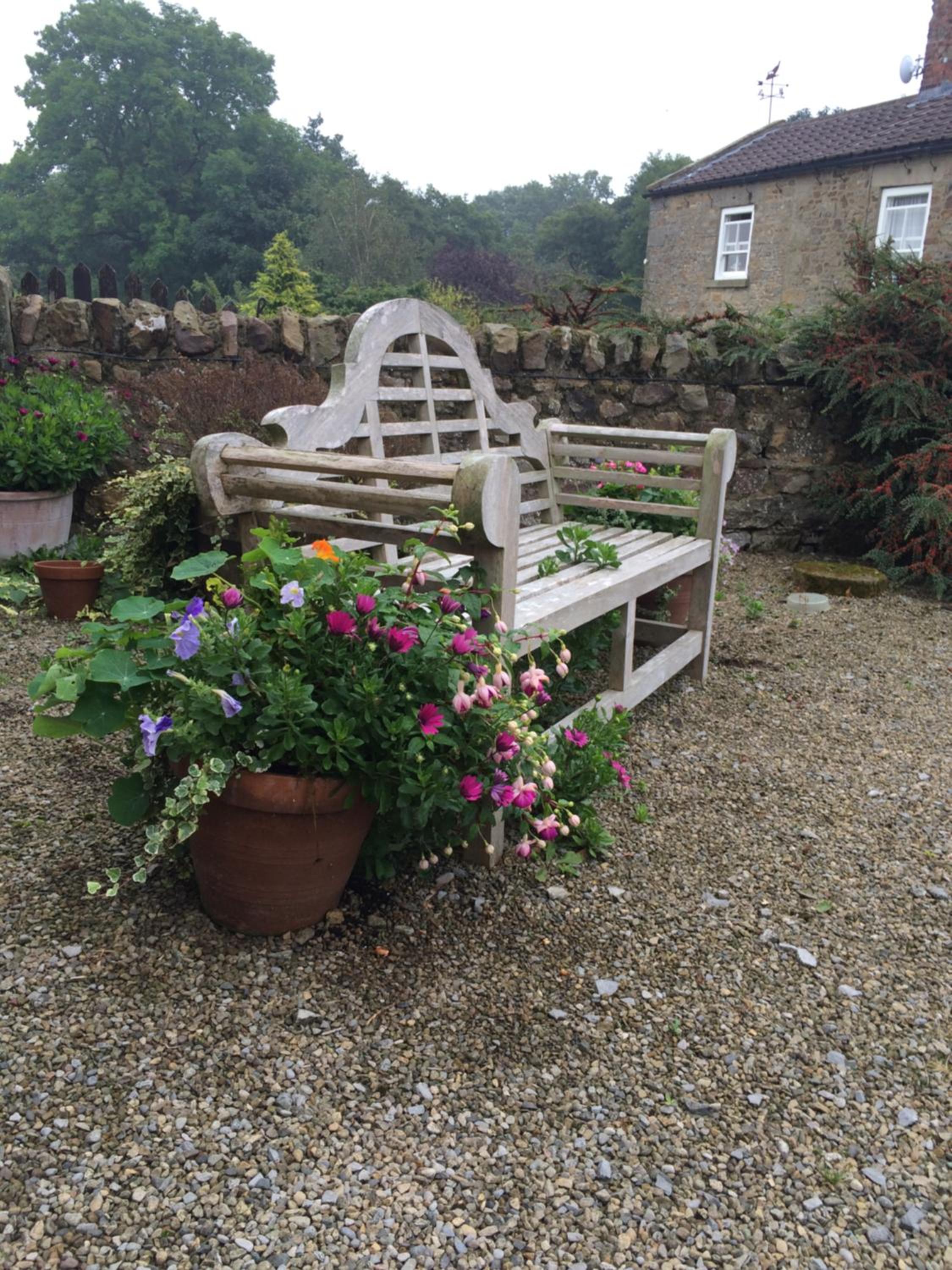 Whashton Springs Farmhouse B&B view 5
