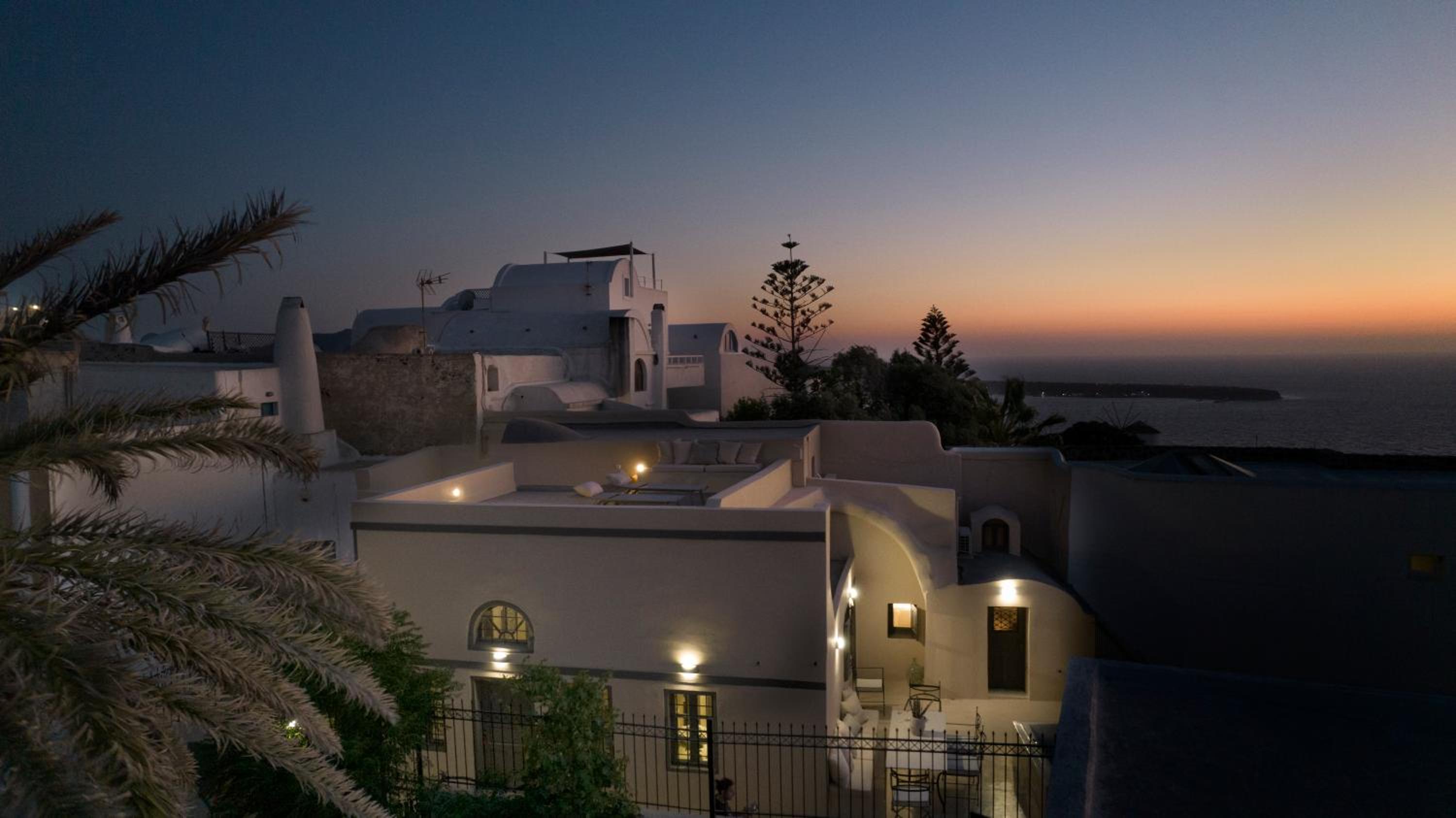 OIA UNIQUE HOMES by K&K
