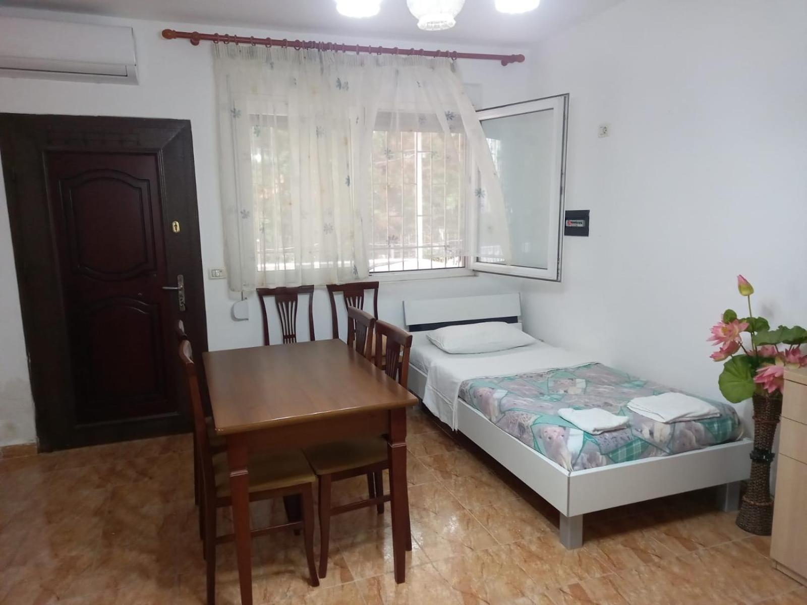 Vacation's Apartment