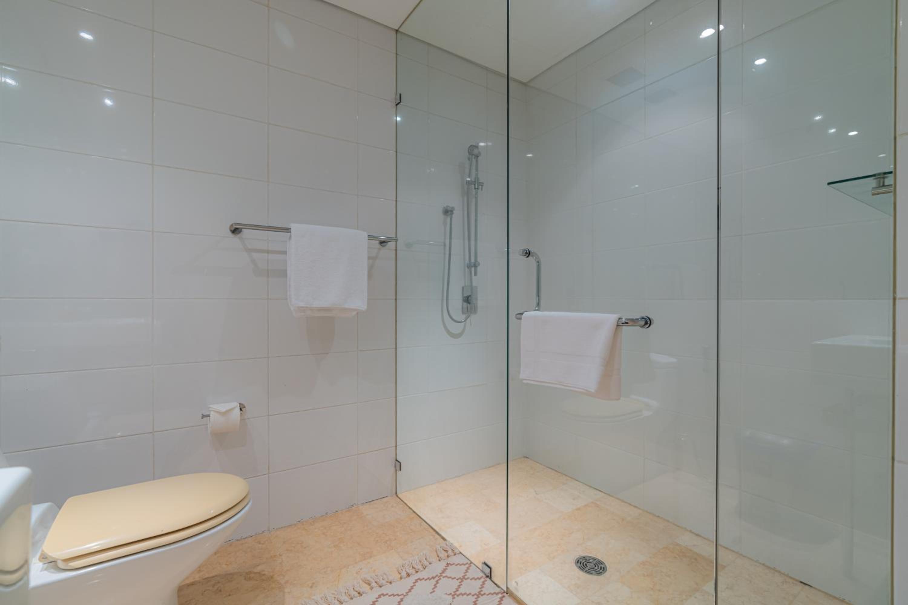 Park view Avalon Apartment District 1 HCM City