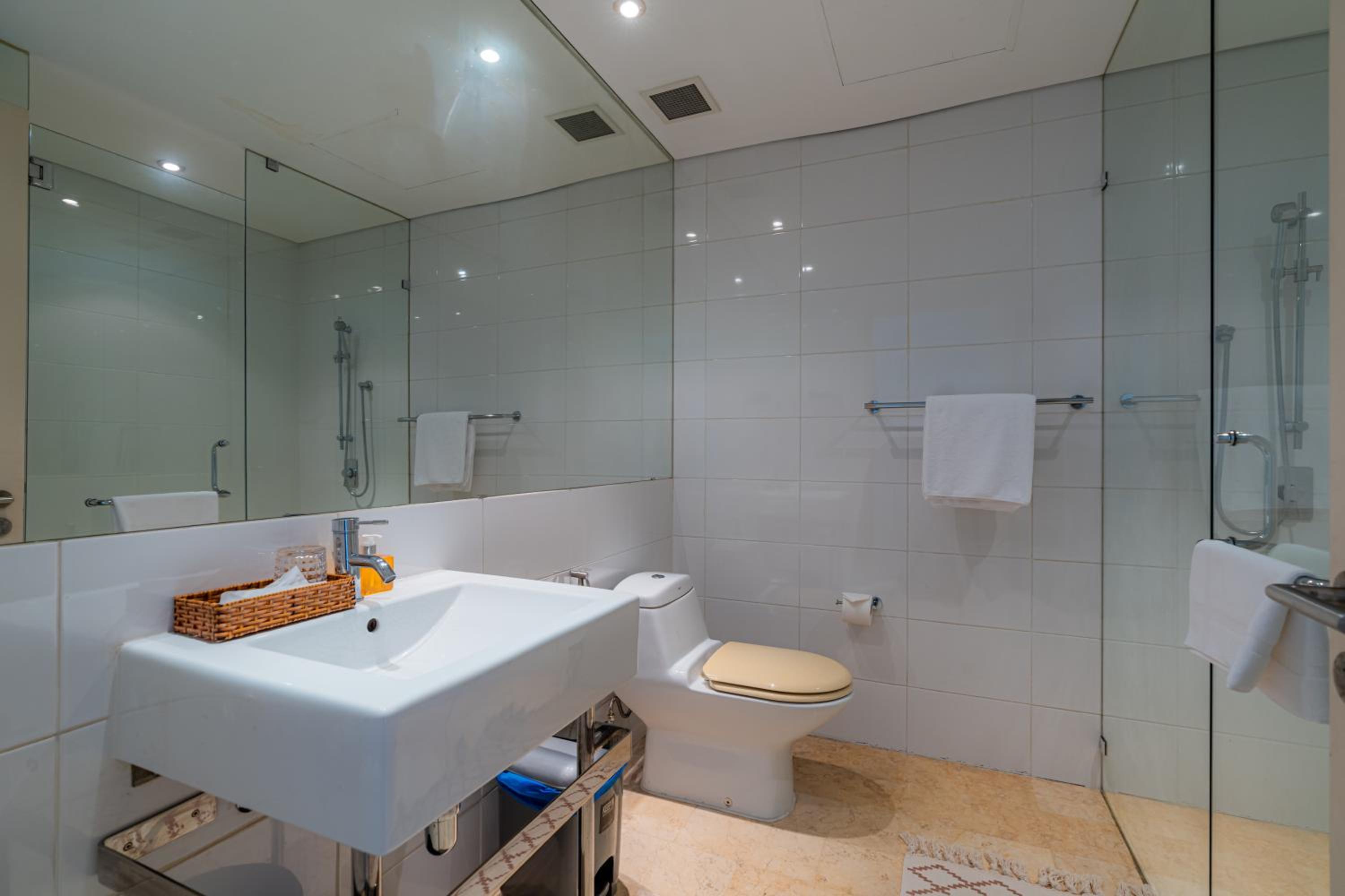 Park view Avalon Apartment District 1 HCM City