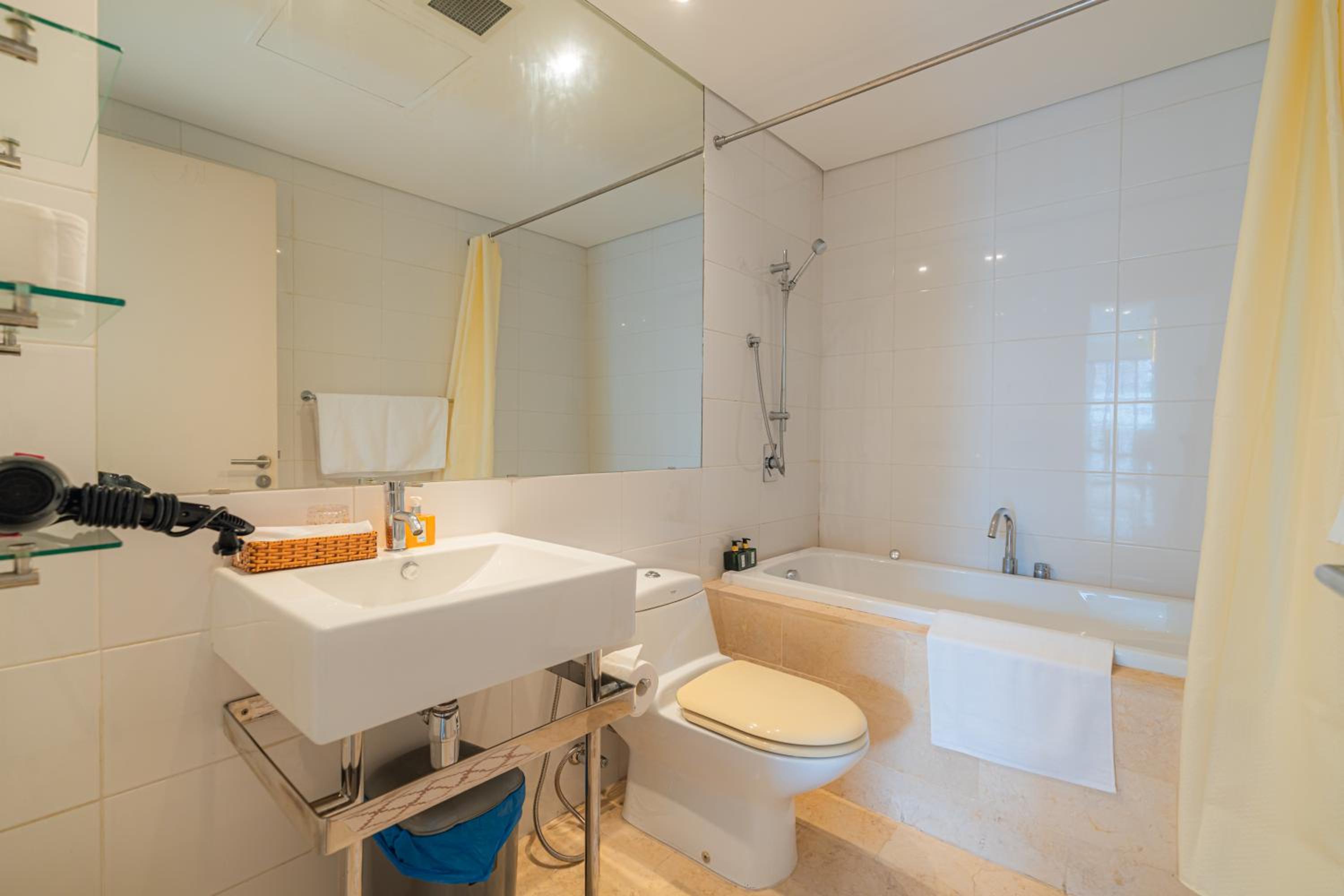 Park view Avalon Apartment District 1 HCM City