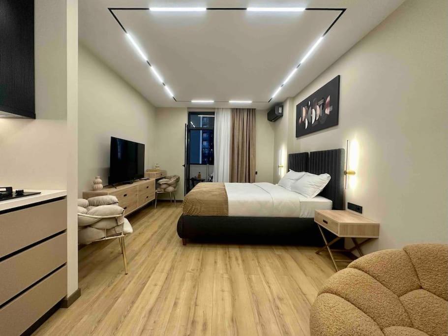 Elegant & Stylish Apartment in Central Batumi