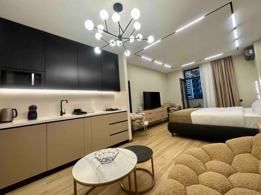 Elegant & Stylish Apartment in Central Batumi