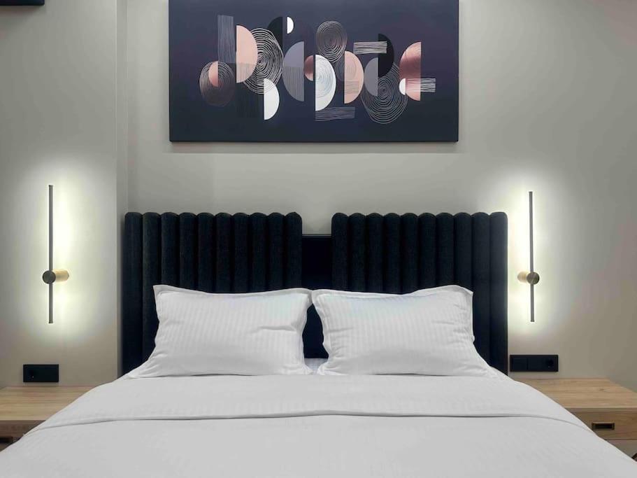 Elegant & Stylish Apartment in Central Batumi