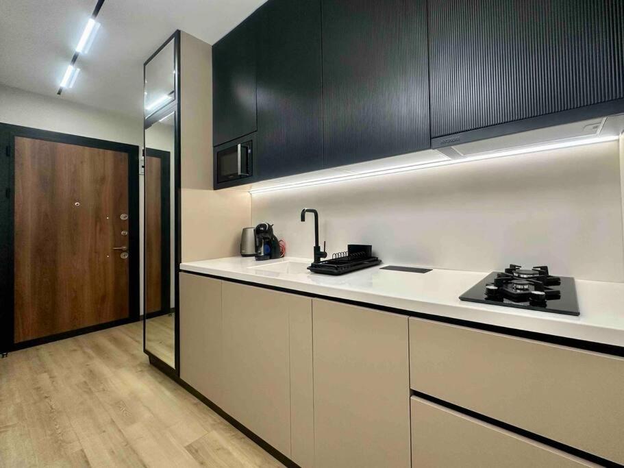 Elegant & Stylish Apartment in Central Batumi