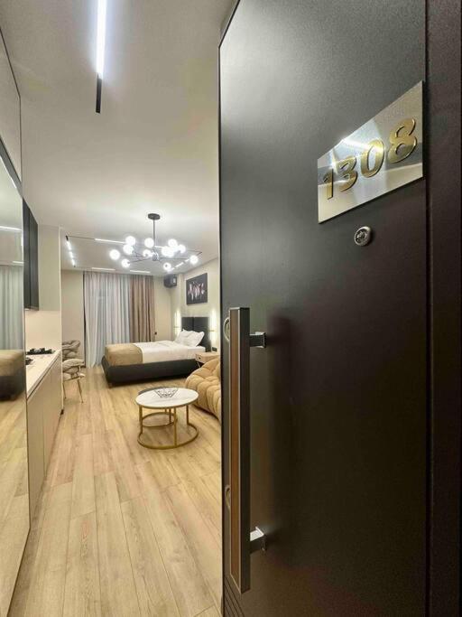 Elegant & Stylish Apartment in Central Batumi