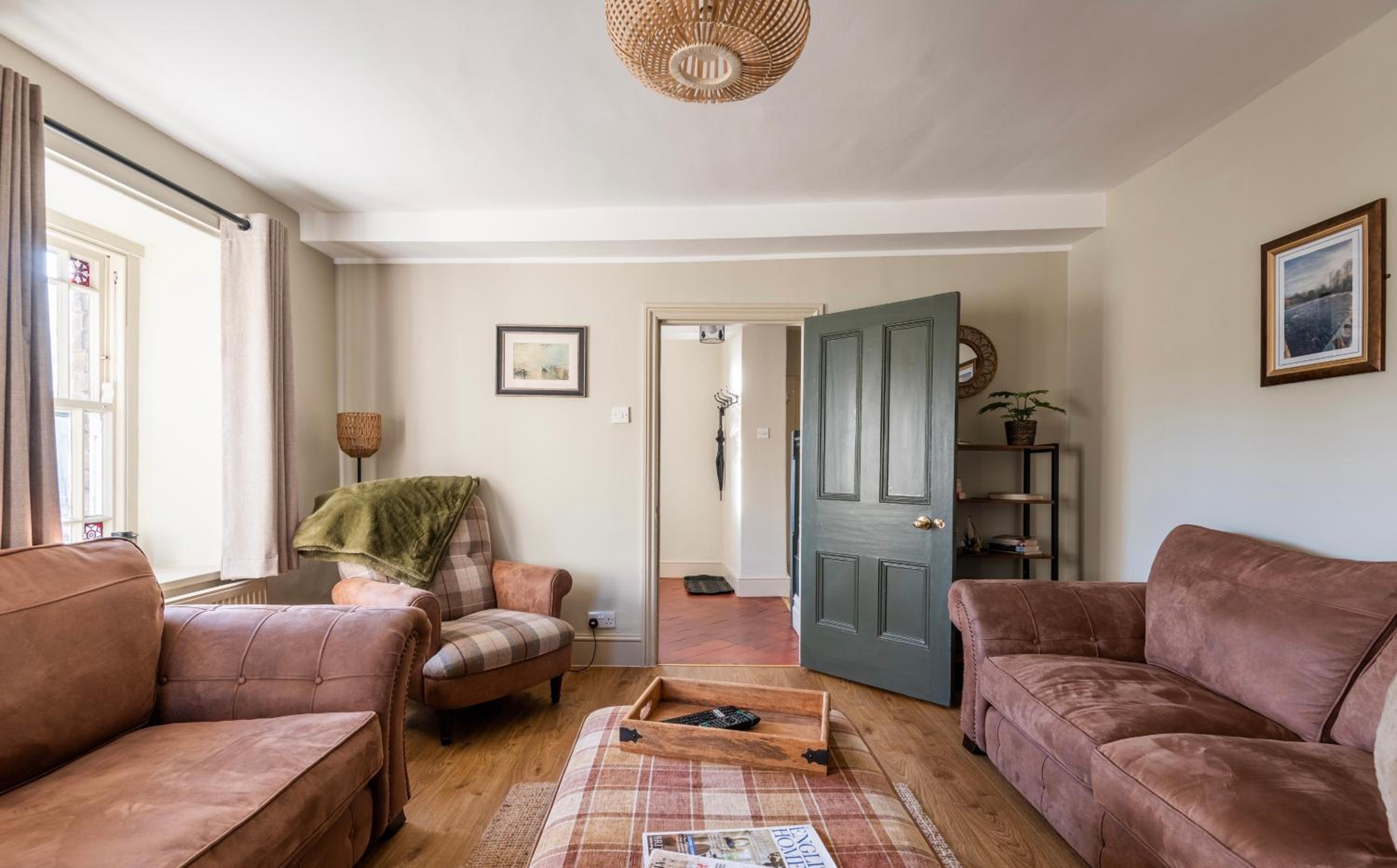 Holmleigh cottage