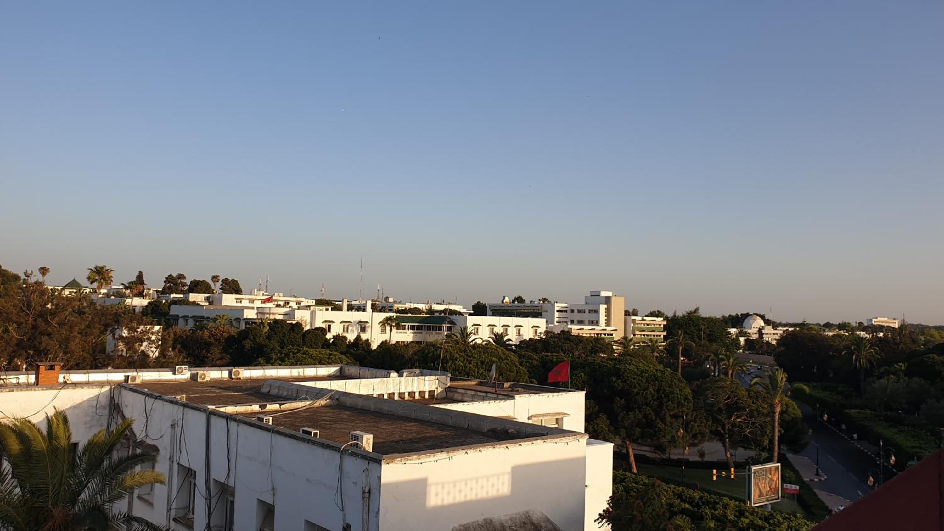 Appartement agréable avec 2 très belles terrasses au coeur de Rabat view 3