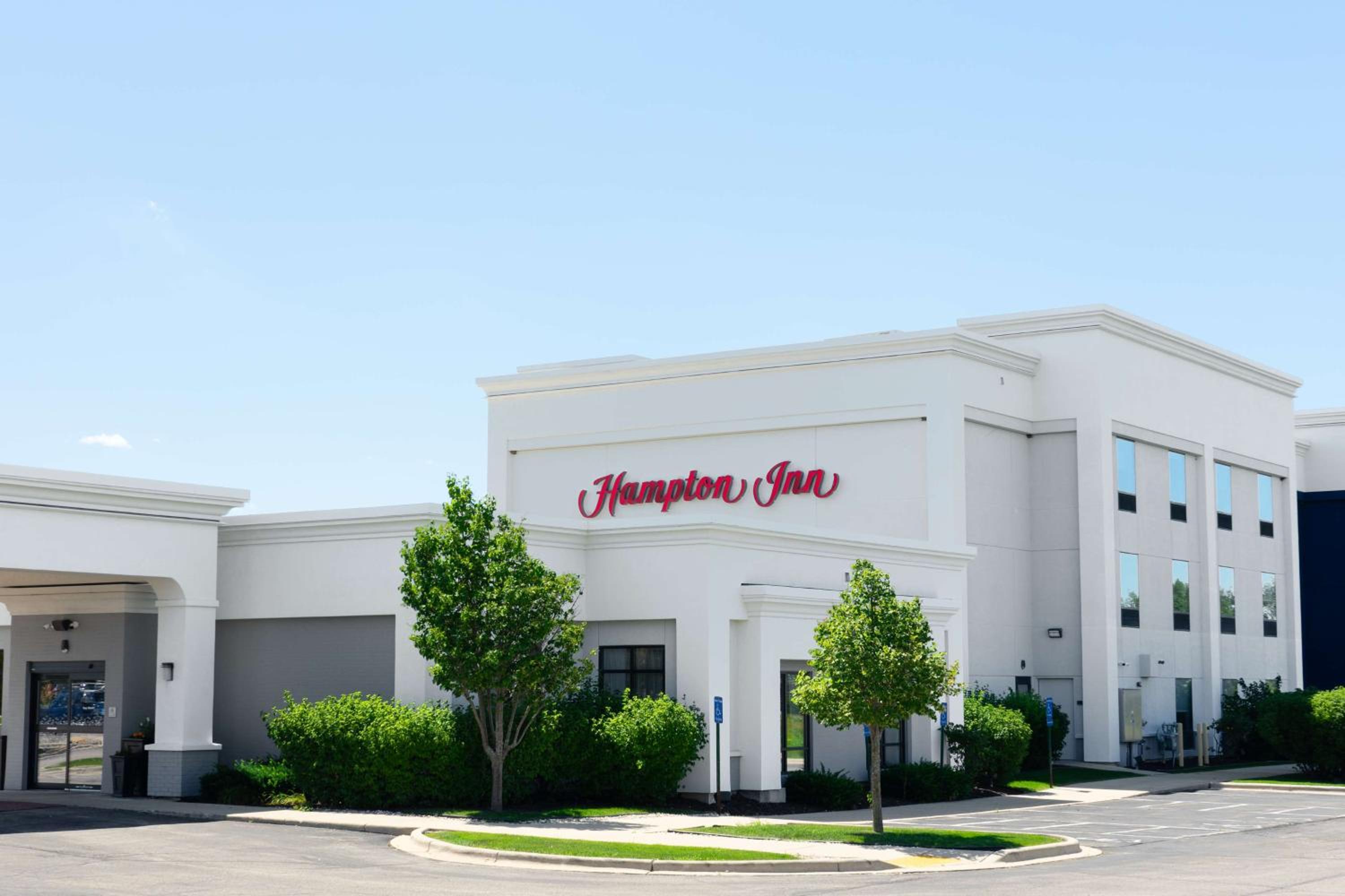 Hampton Inn Elkhorn Lake Geneva Area - Property Image 19