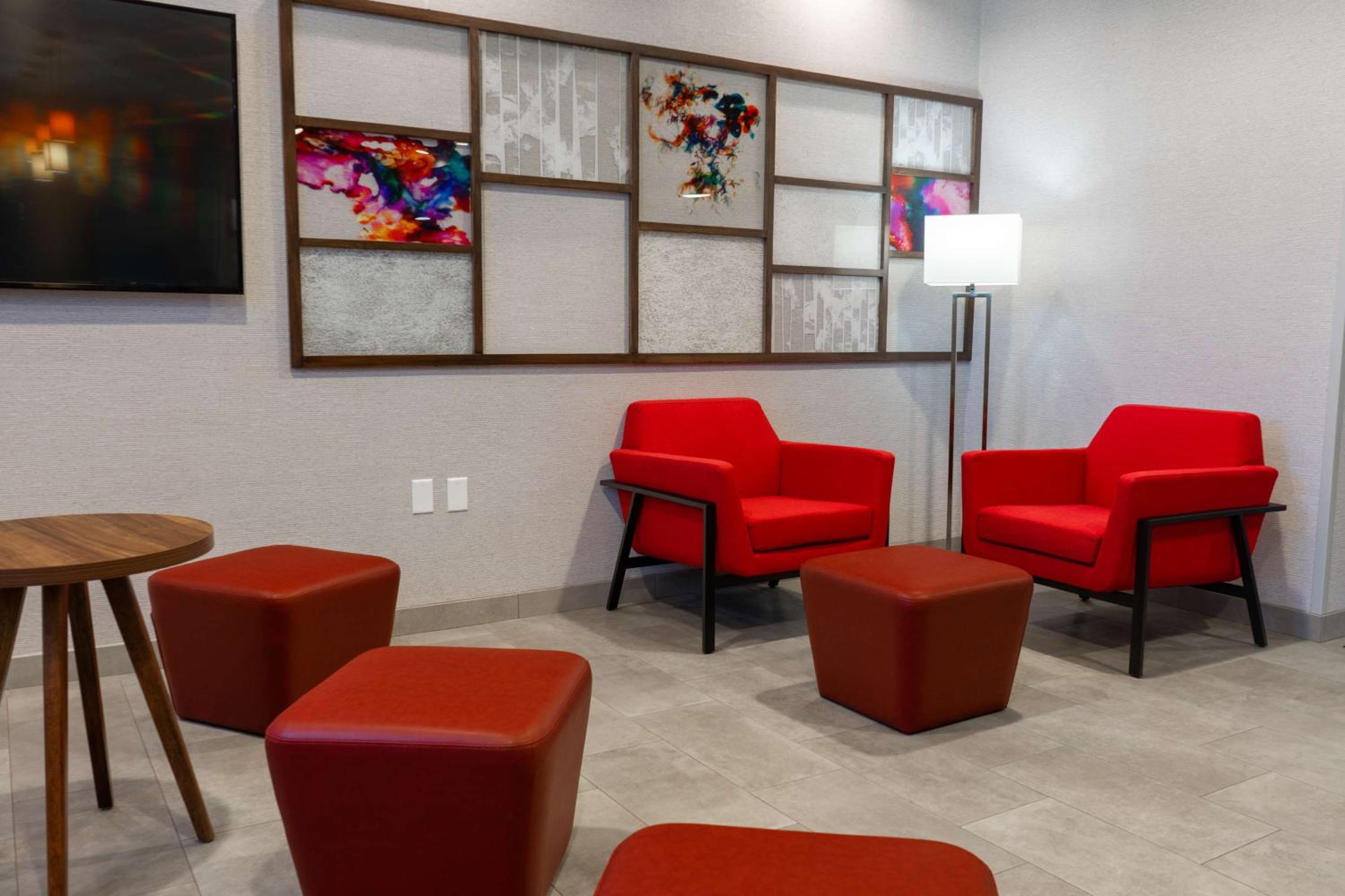 Hampton Inn Elkhorn Lake Geneva Area - Property Image 29