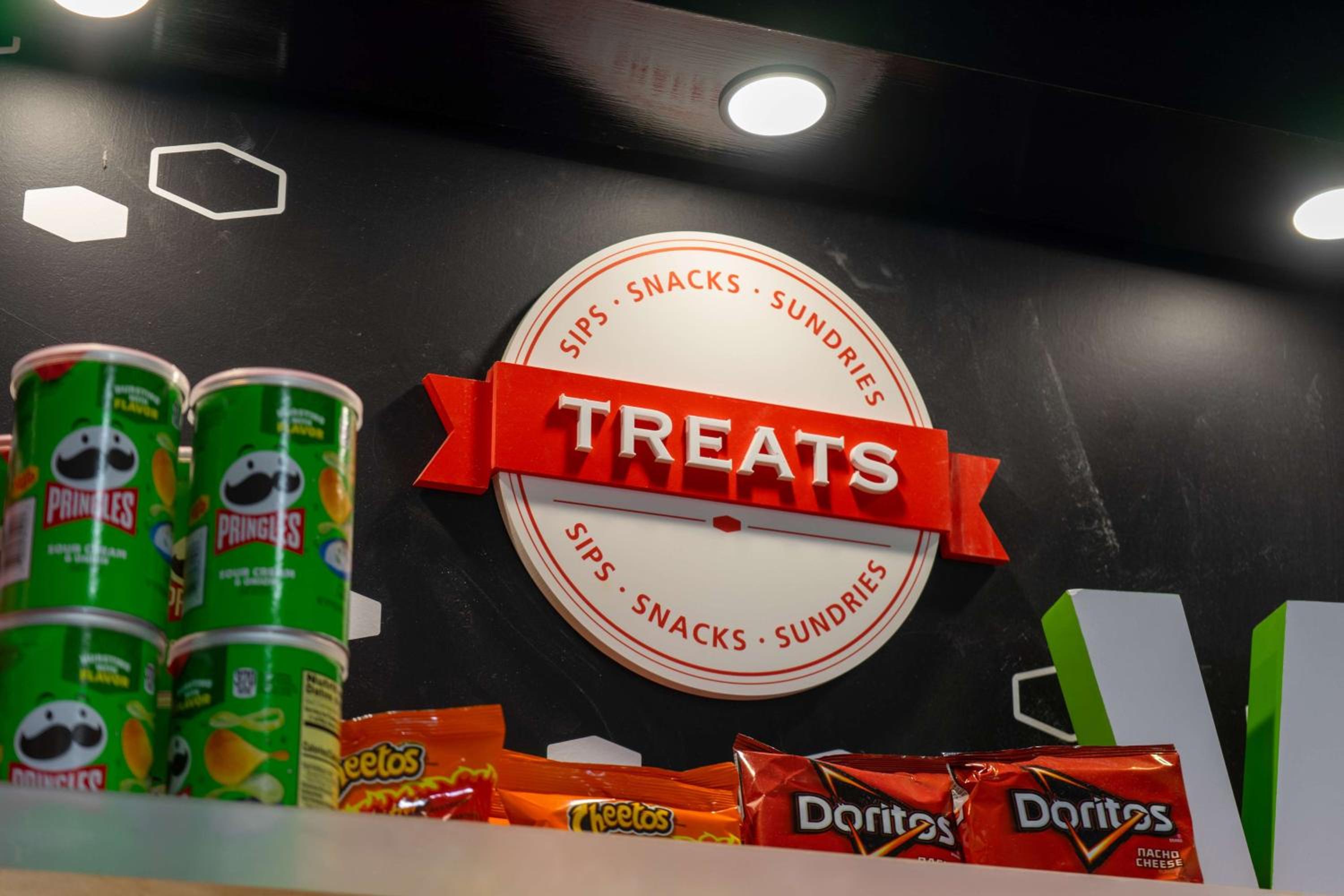 Hampton Inn Elkhorn Lake Geneva Area - Property Image 26