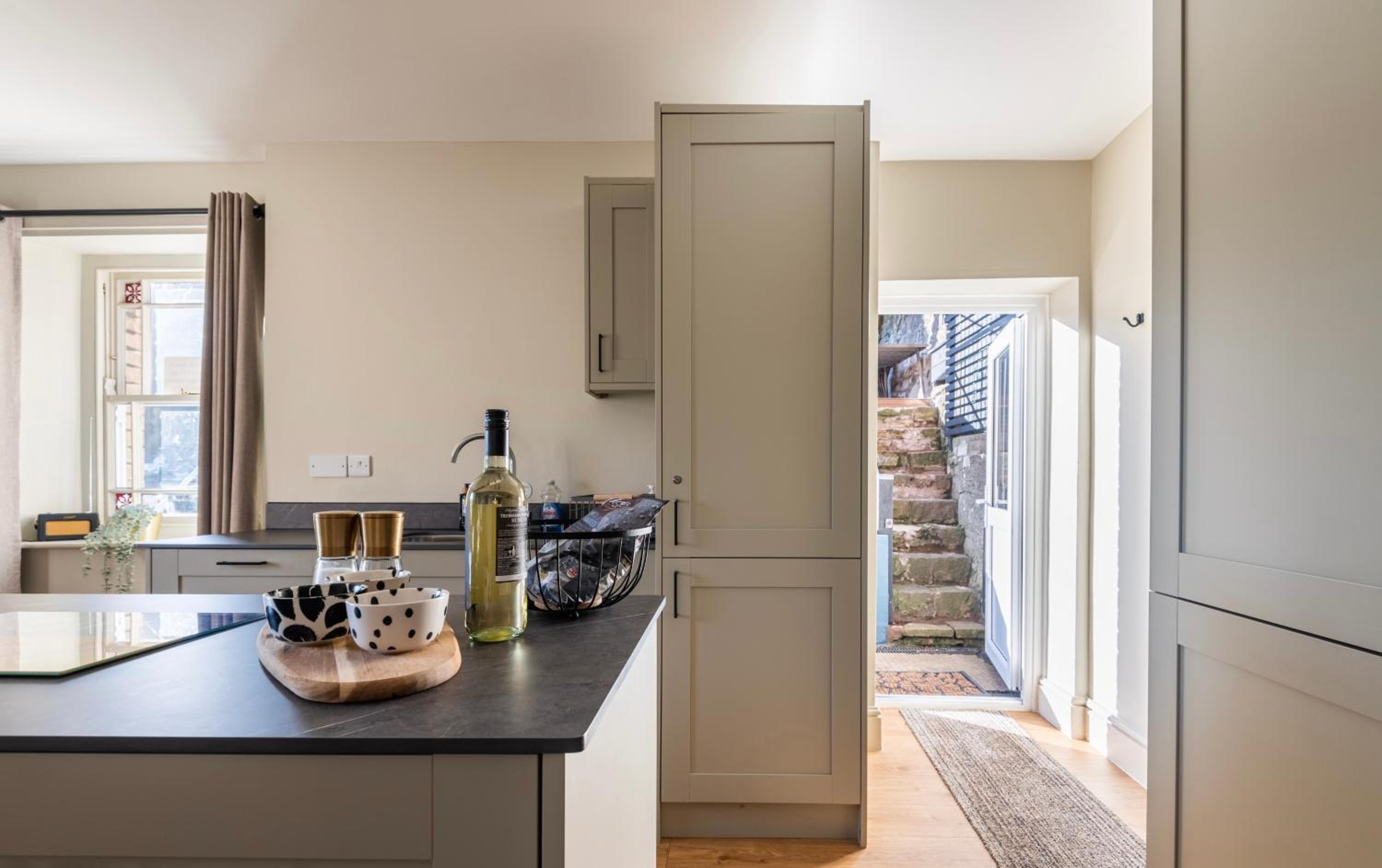 Holmleigh cottage