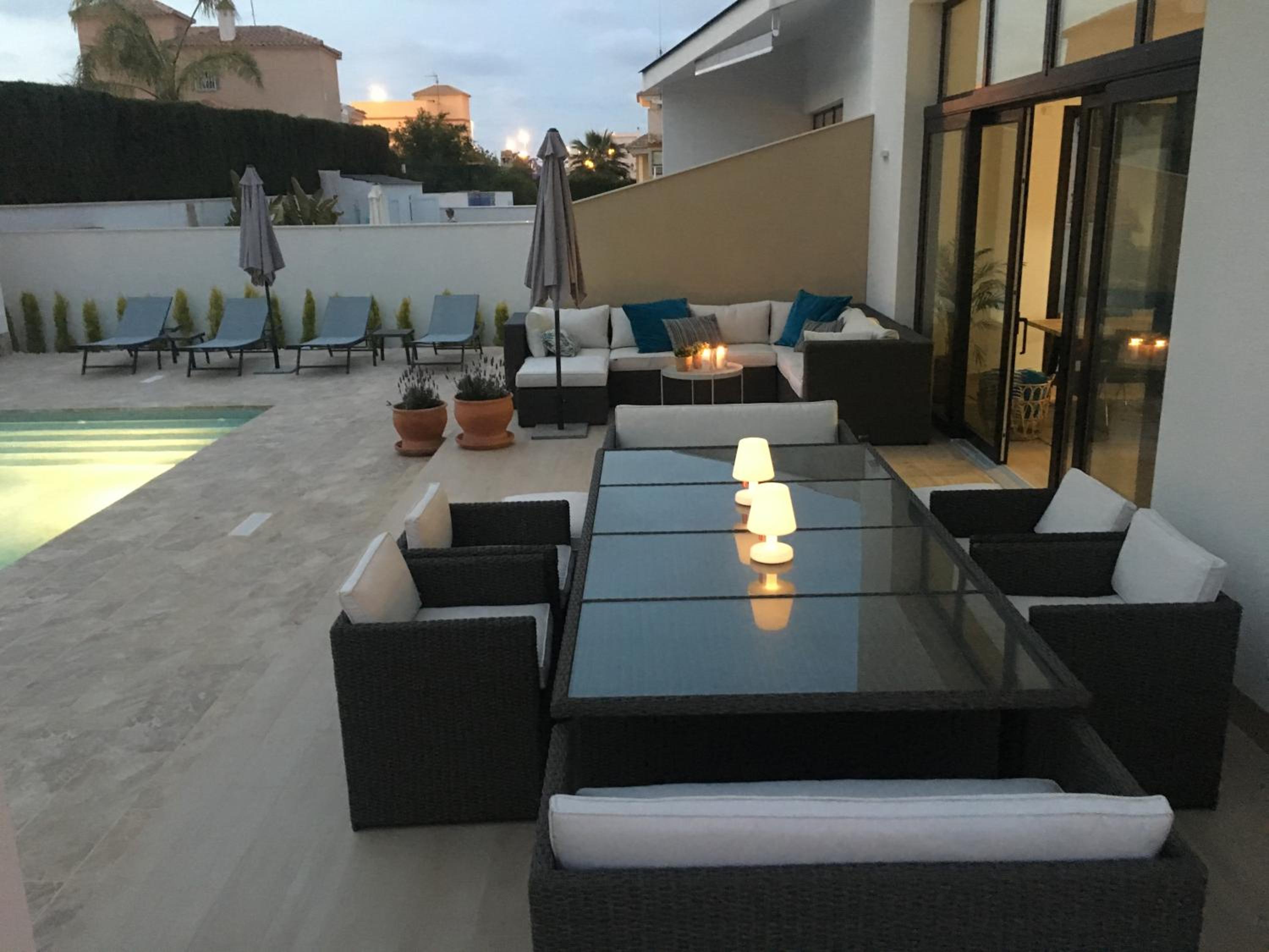 Villa Turmalina with private pool in La Zenia