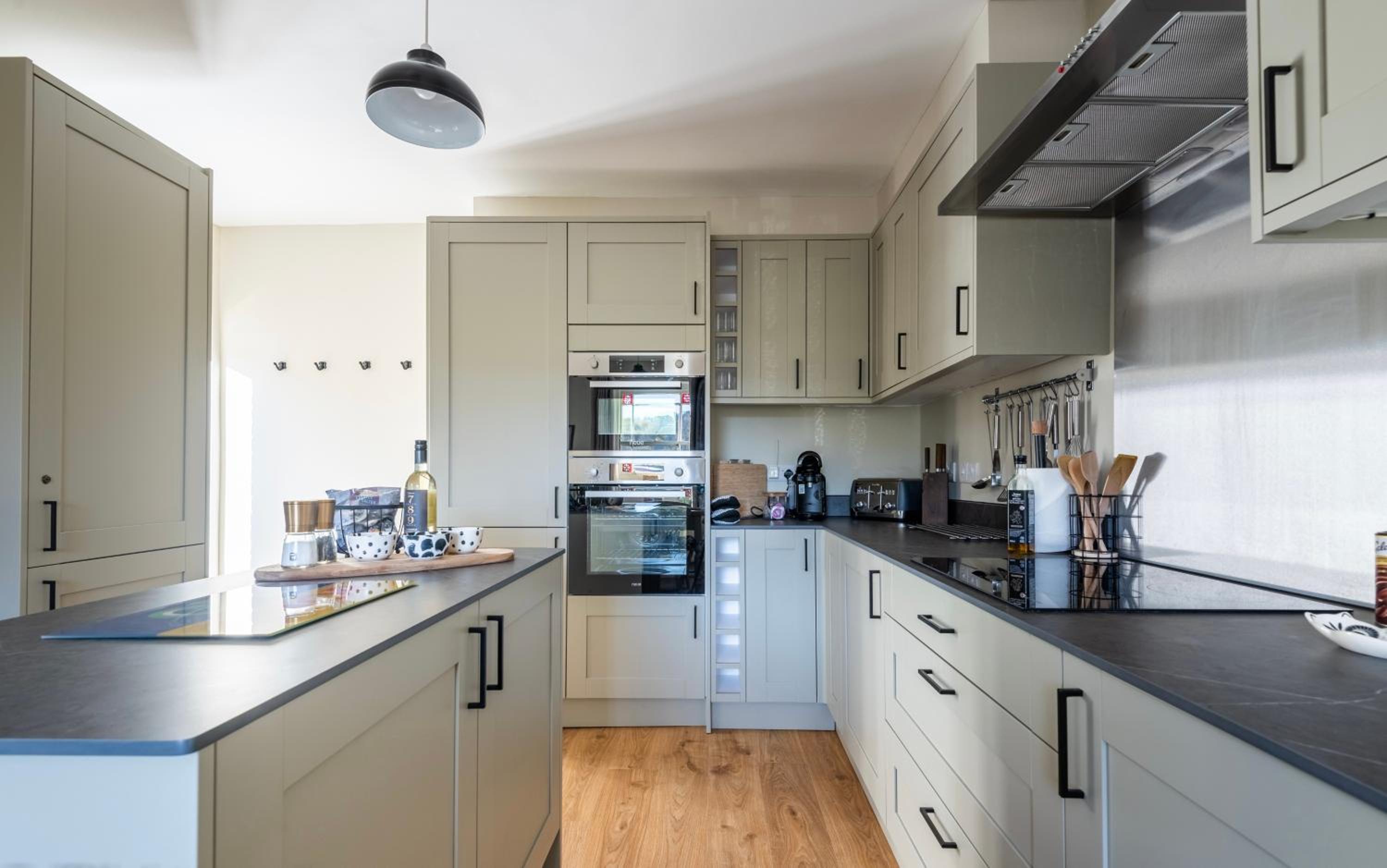 Holmleigh cottage