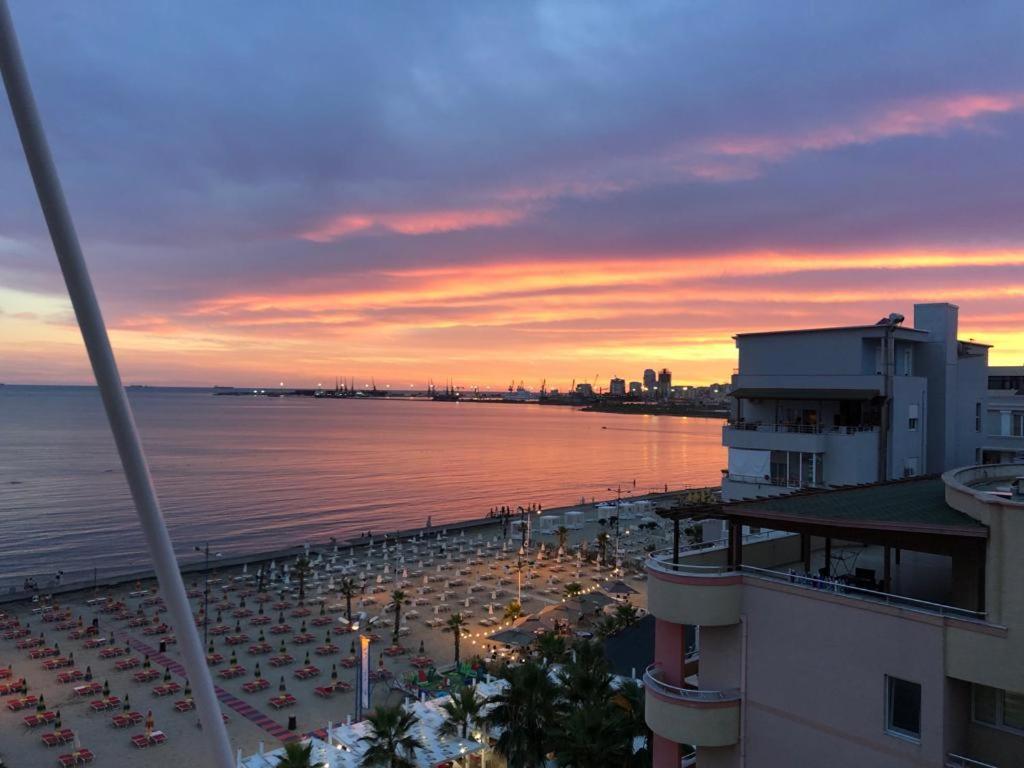 H&G Seaview Apartments